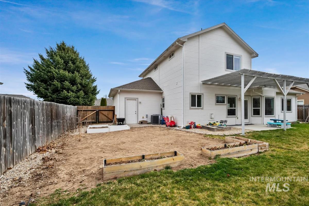 3011 S. Kokomo, Nampa, Idaho 83686, 3 Bedrooms, 2.5 Bathrooms, Residential For Sale, Price $434,900,MLS 98978432