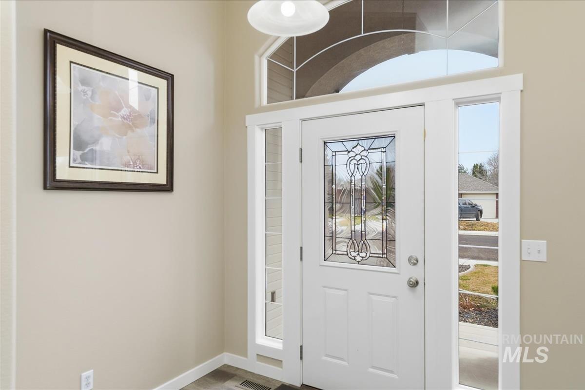 3011 S. Kokomo, Nampa, Idaho 83686, 3 Bedrooms, 2.5 Bathrooms, Residential For Sale, Price $434,900,MLS 98978432