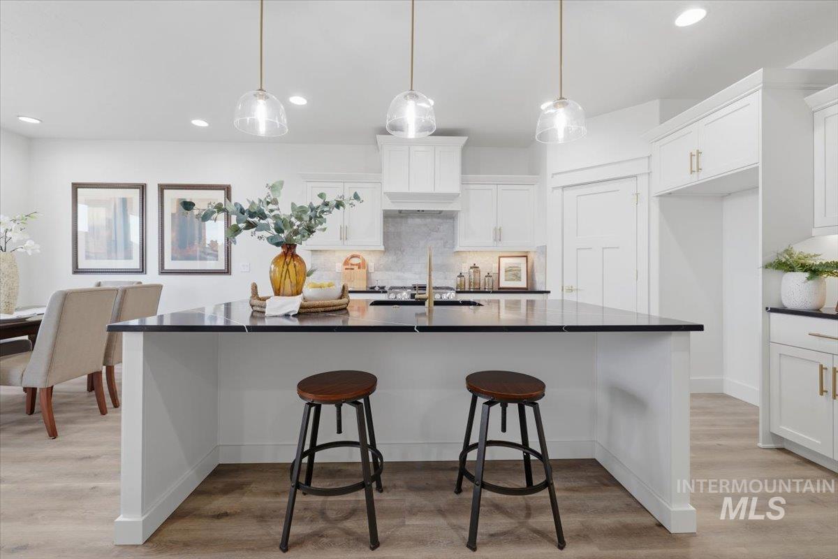 2658 Soulen Dr, Emmett, Idaho 83617, 3 Bedrooms, 2 Bathrooms, Residential For Sale, Price $527,500,MLS 98978433