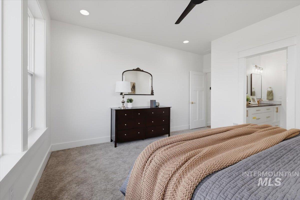 2658 Soulen Dr, Emmett, Idaho 83617, 3 Bedrooms, 2 Bathrooms, Residential For Sale, Price $527,500,MLS 98978433