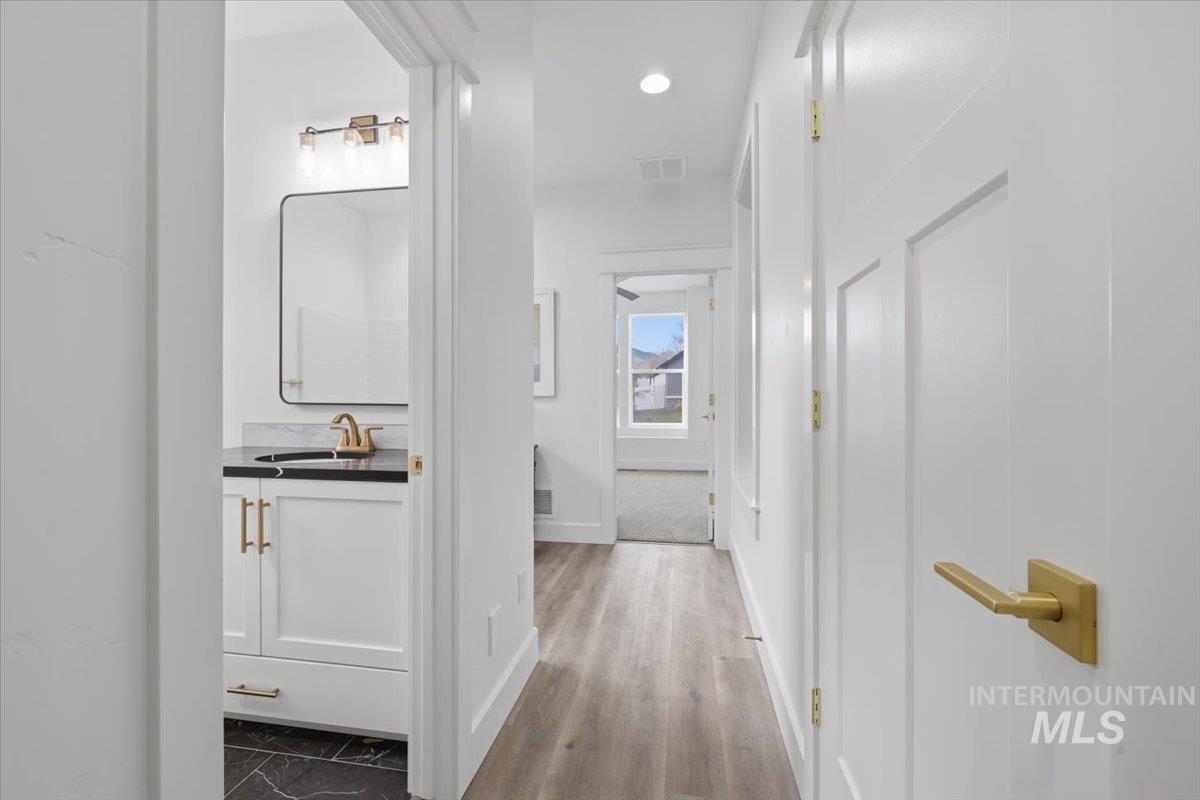 2658 Soulen Dr, Emmett, Idaho 83617, 3 Bedrooms, 2 Bathrooms, Residential For Sale, Price $527,500,MLS 98978433