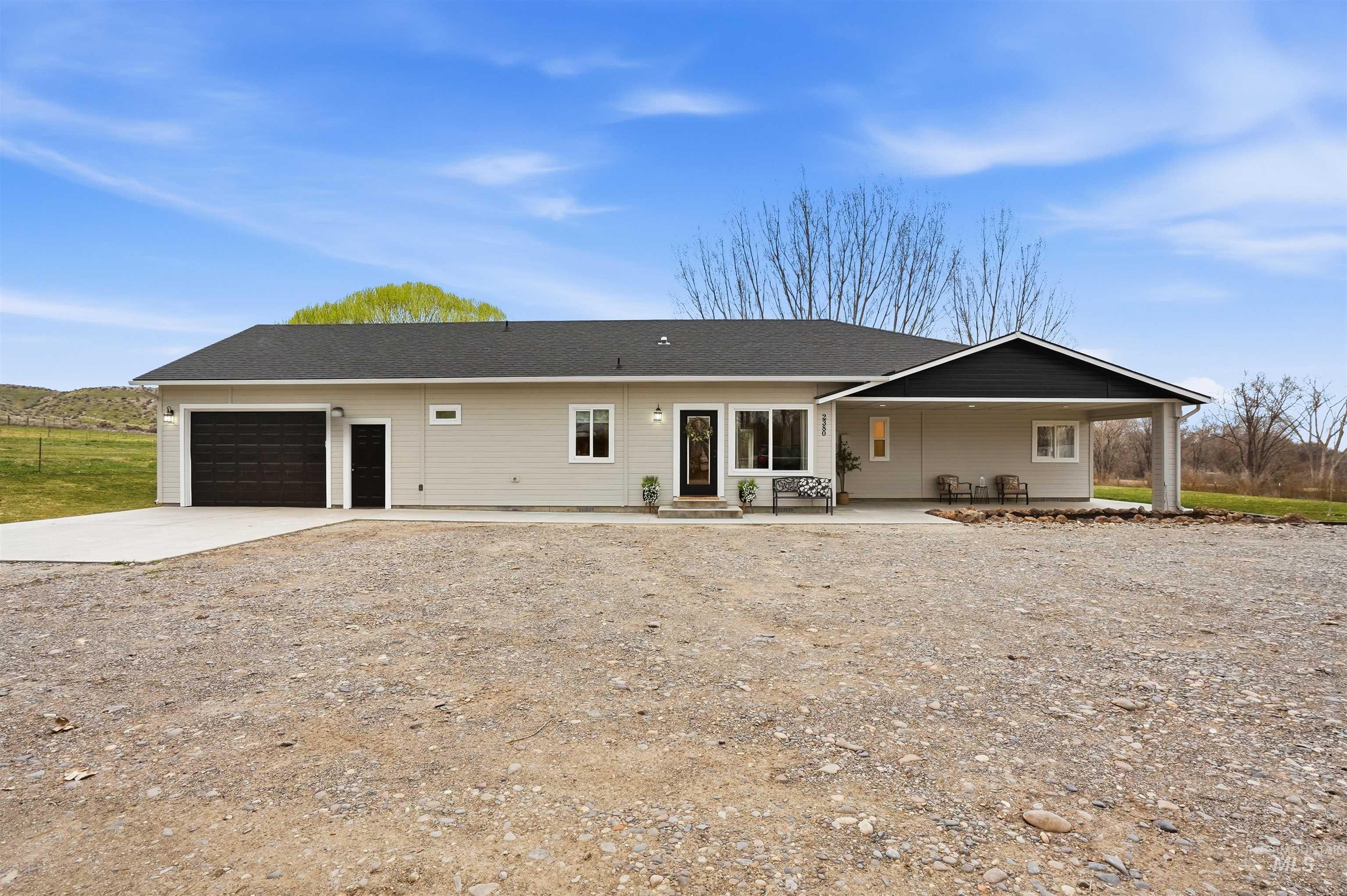 2380 Lower Pond Lane, Homedale, Idaho 83628-5100, 4 Bedrooms, 3 Bathrooms, Residential For Sale, Price $780,000,MLS 98978434