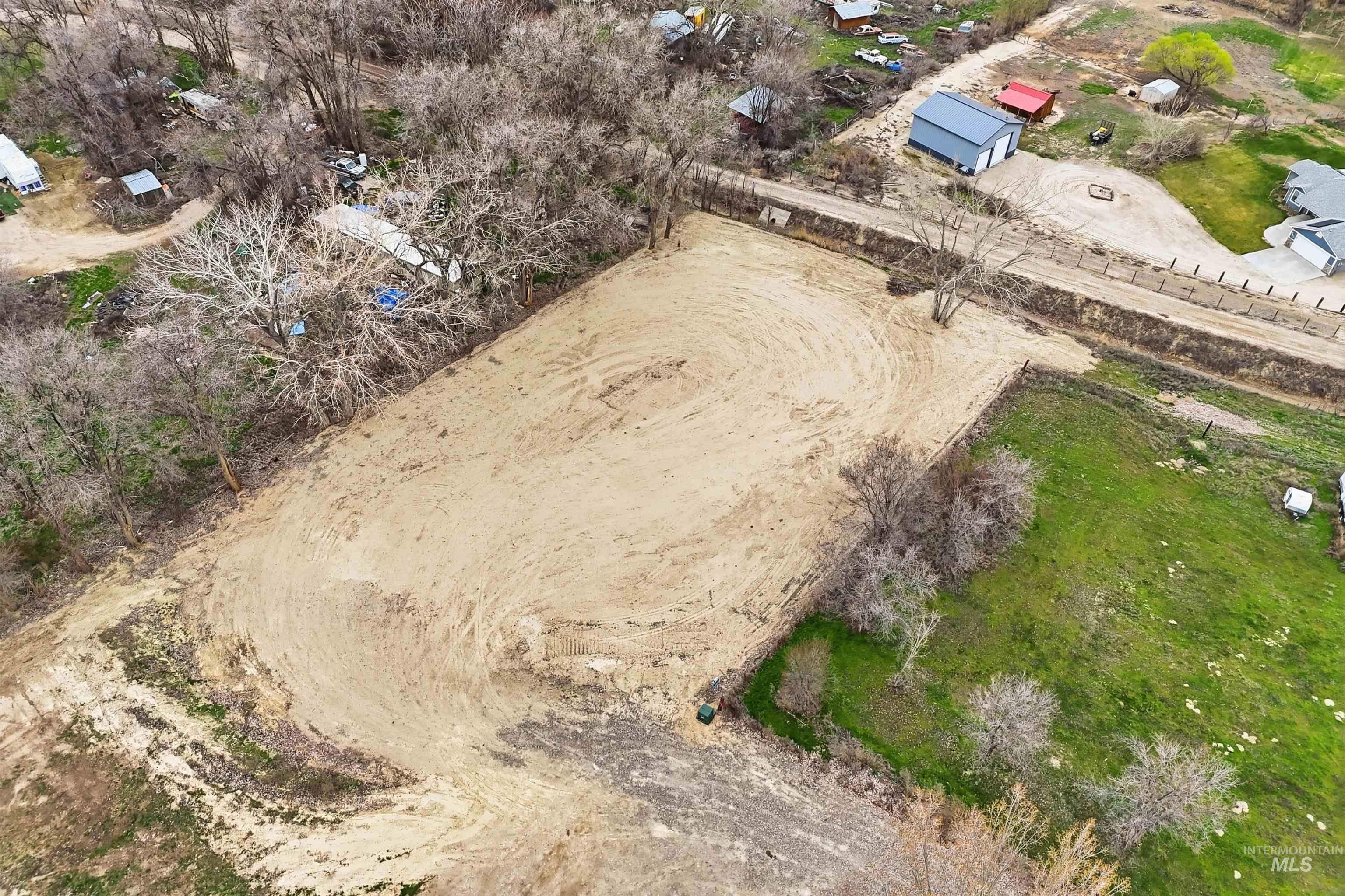 2380 Lower Pond Lane, Homedale, Idaho 83628-5100, 4 Bedrooms, 3 Bathrooms, Residential For Sale, Price $780,000,MLS 98978434