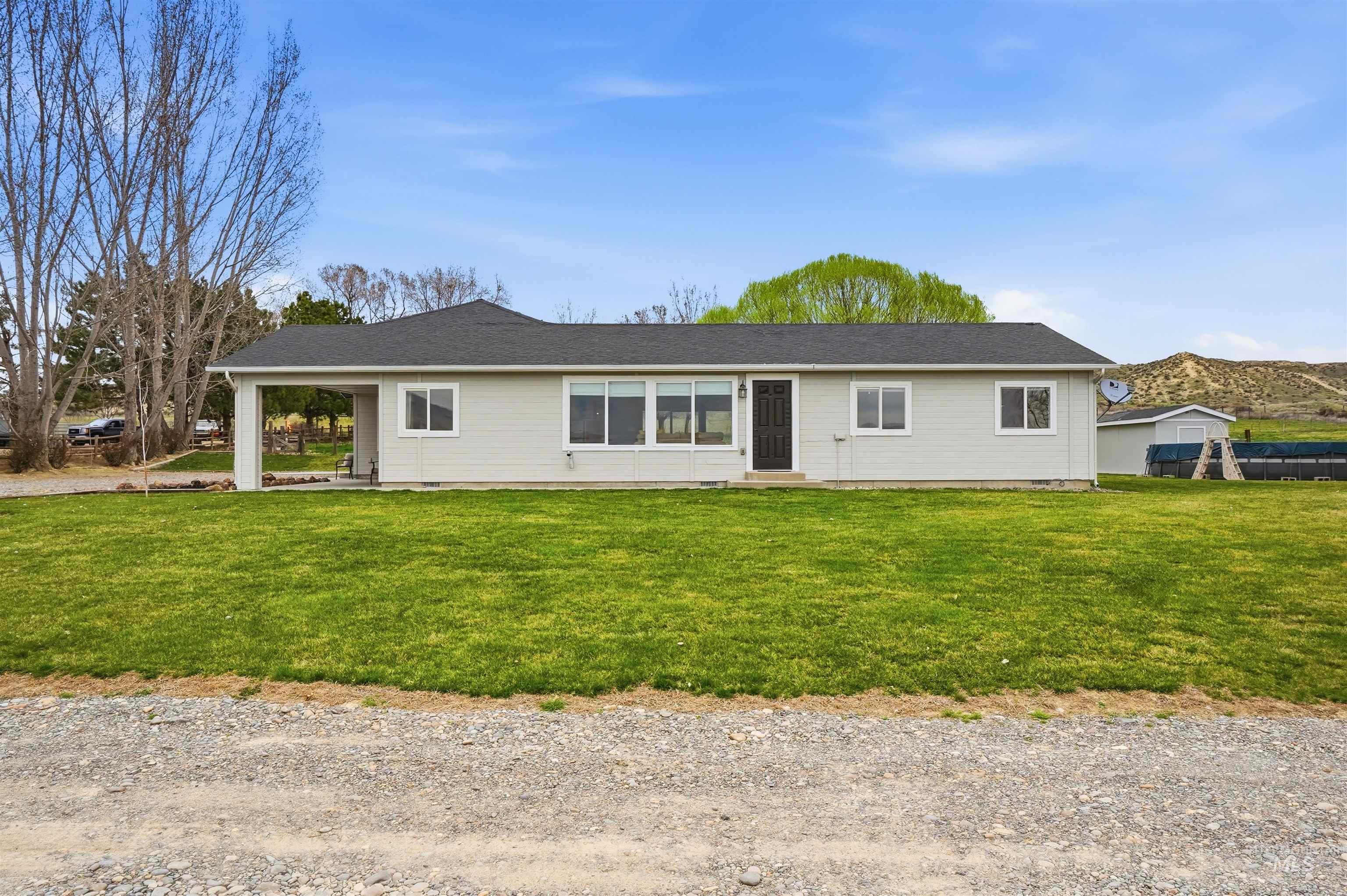 2380 Lower Pond Lane, Homedale, Idaho 83628-5100, 4 Bedrooms, 3 Bathrooms, Residential For Sale, Price $780,000,MLS 98978434