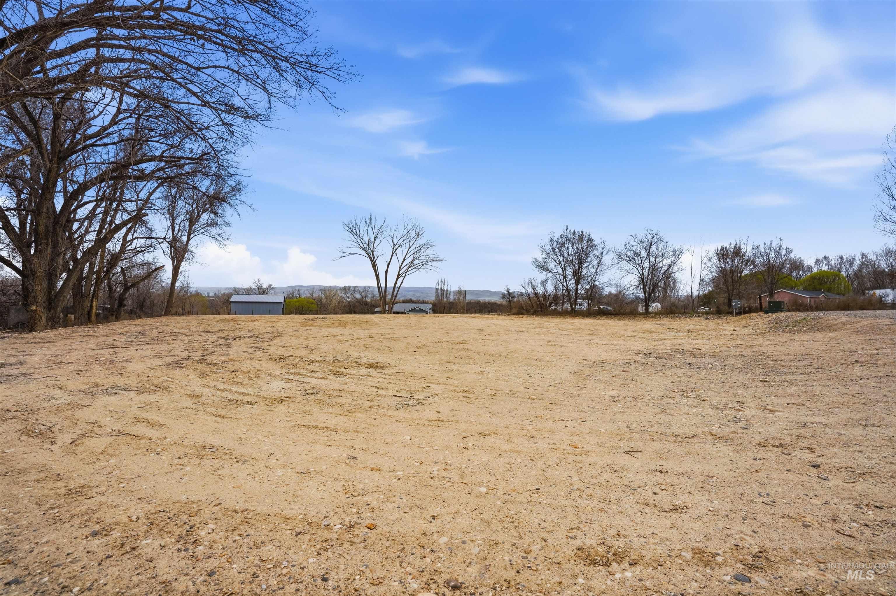 2380 Lower Pond Lane, Homedale, Idaho 83628-5100, 4 Bedrooms, 3 Bathrooms, Residential For Sale, Price $780,000,MLS 98978434