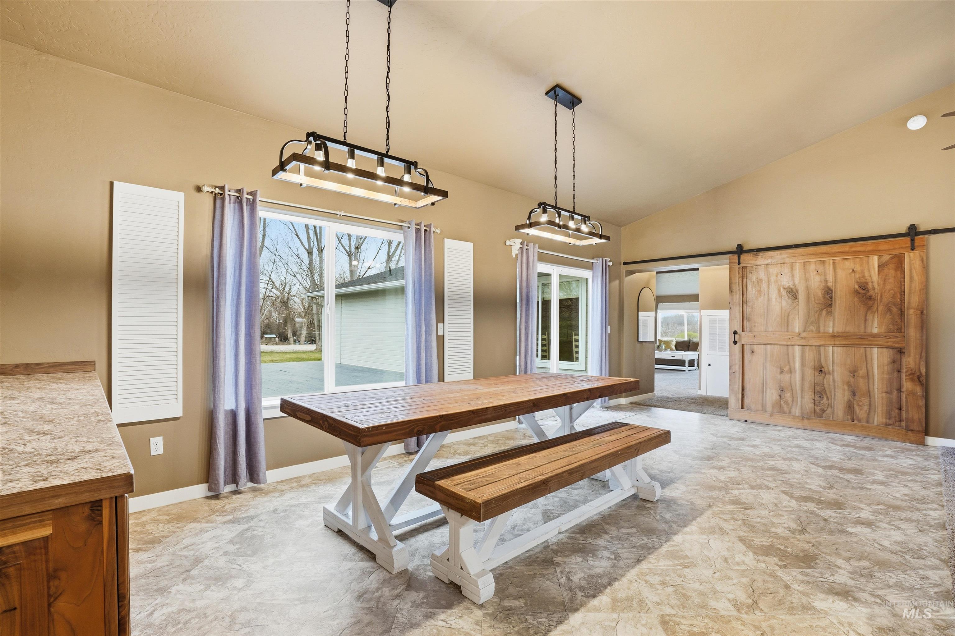 2380 Lower Pond Lane, Homedale, Idaho 83628-5100, 4 Bedrooms, 3 Bathrooms, Residential For Sale, Price $780,000,MLS 98978434