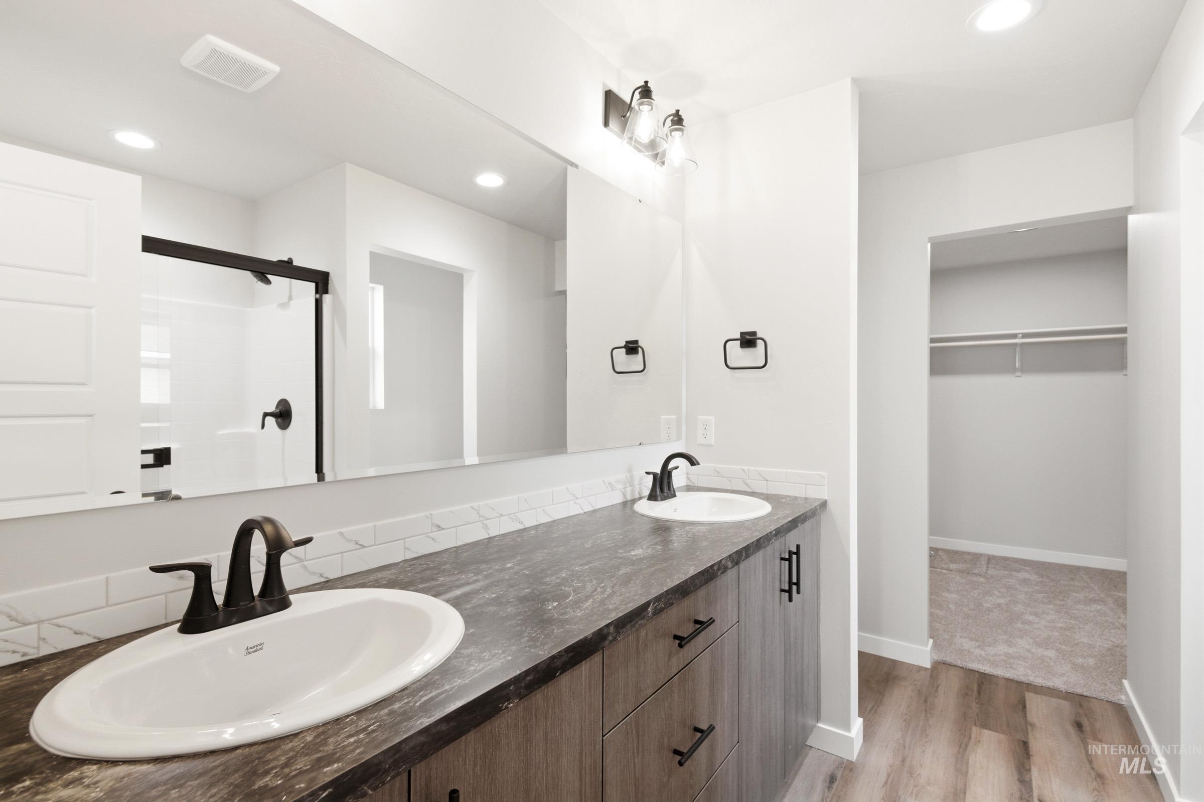 17720 N Hugh Glass Way, Nampa, Idaho 83687, 4 Bedrooms, 2 Bathrooms, Residential For Sale, Price $509,990, 98978439