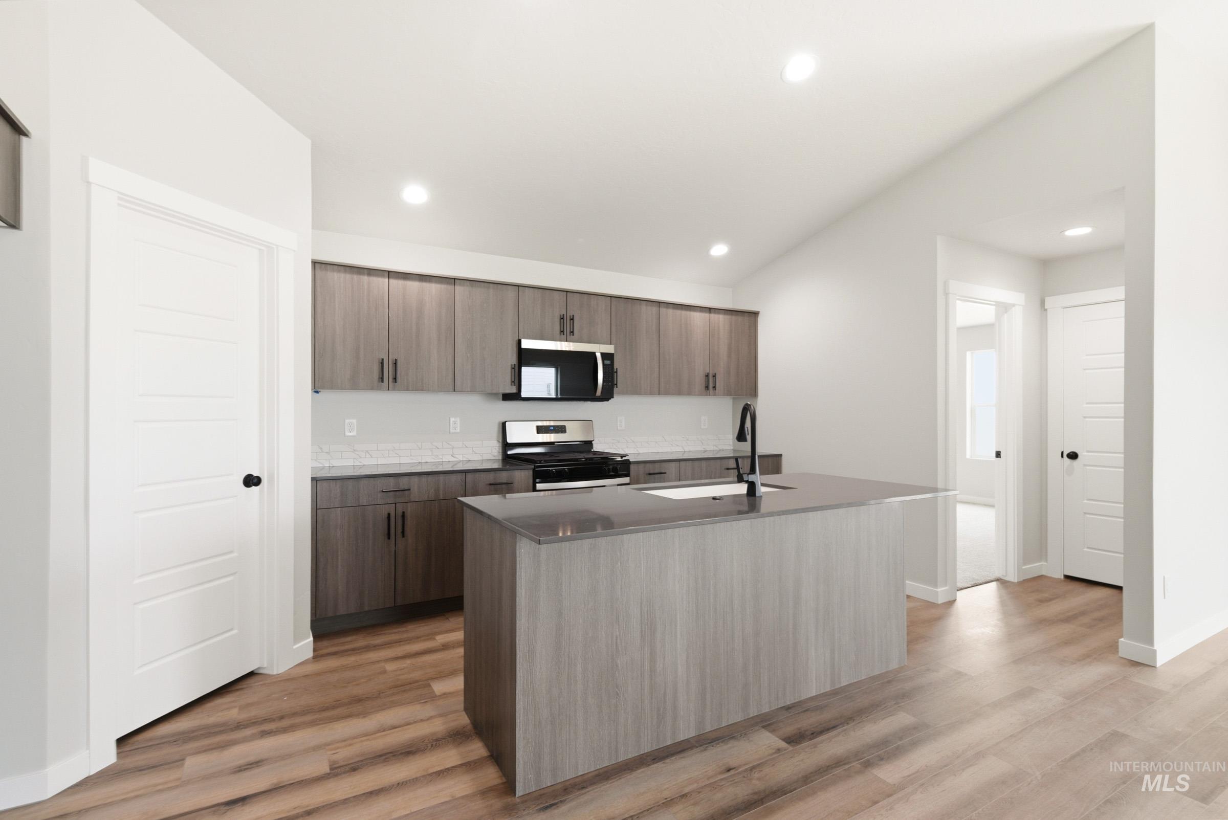 17720 N Hugh Glass Way, Nampa, Idaho 83687, 4 Bedrooms, 2 Bathrooms, Residential For Sale, Price $509,990, 98978439