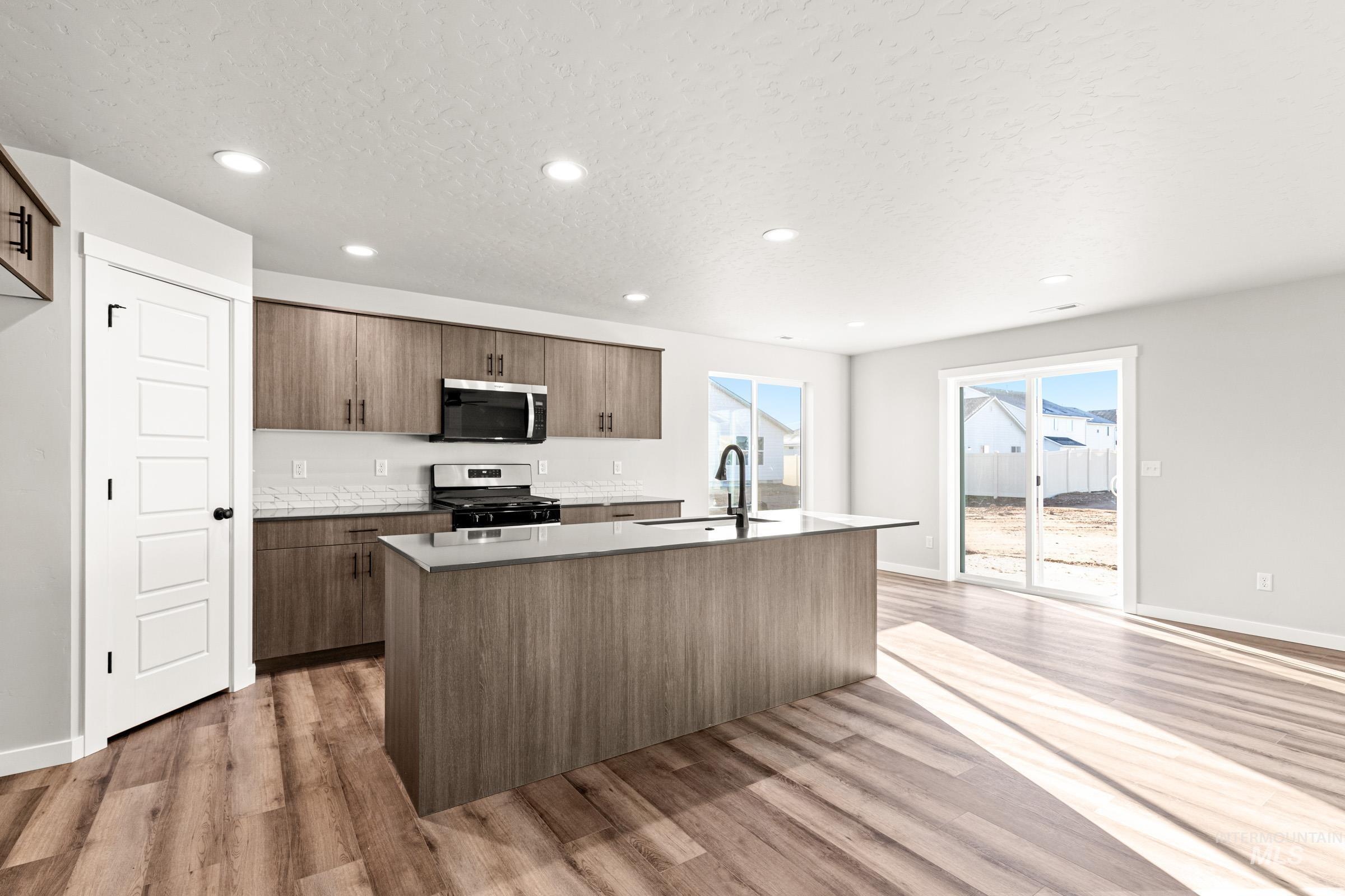 5071 E Open Canyon Dr, Nampa, Idaho 83687, 4 Bedrooms, 3 Bathrooms, Residential For Sale, Price $634,990,MLS 98978440