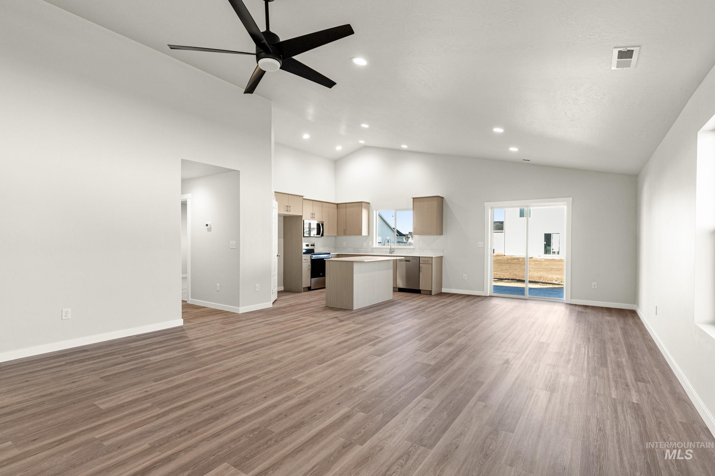 17691 N Boone Peak Ave, Nampa, Idaho 83687, 4 Bedrooms, 2 Bathrooms, Residential For Sale, Price $439,990,MLS 98978441