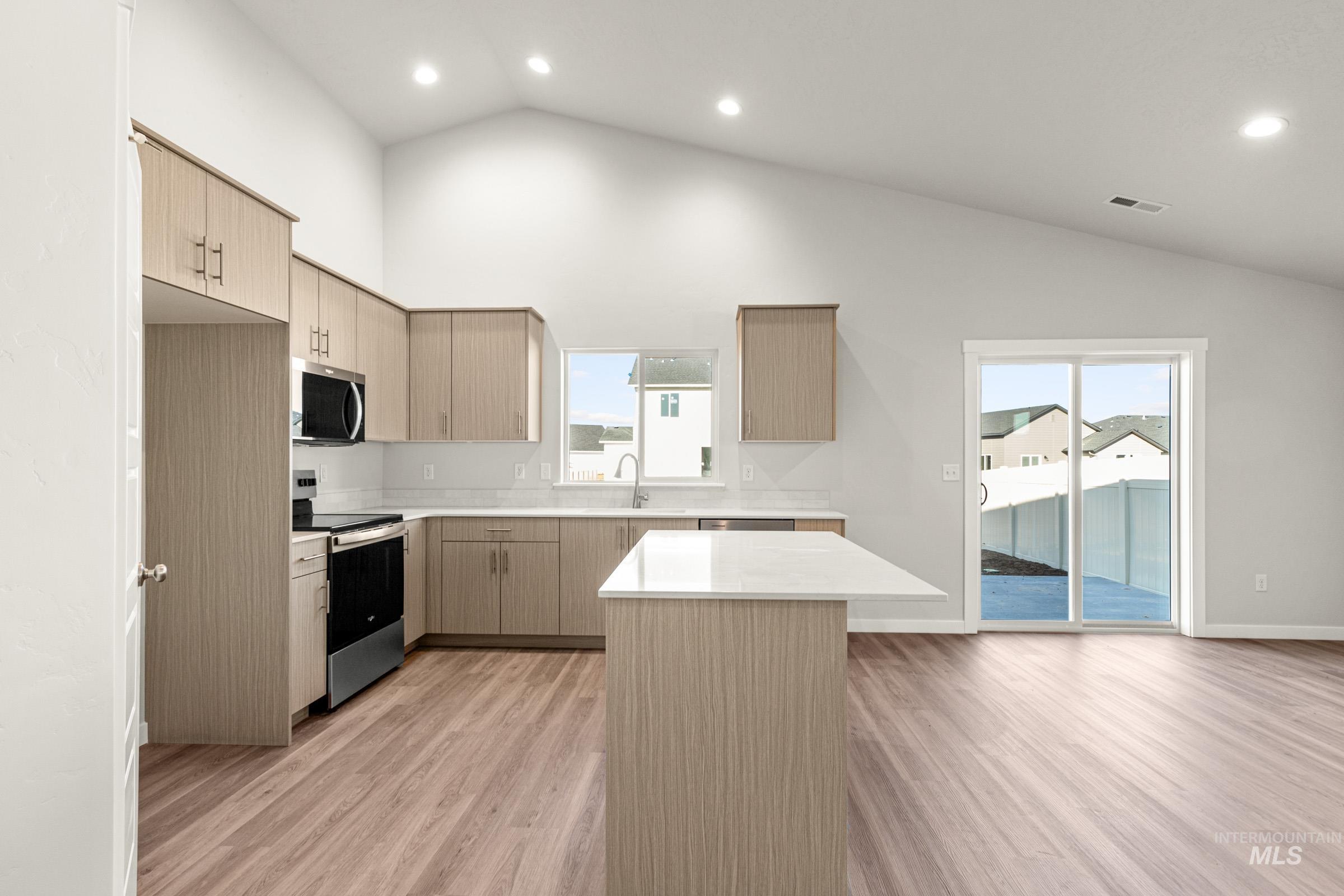 17691 N Boone Peak Ave, Nampa, Idaho 83687, 4 Bedrooms, 2 Bathrooms, Residential For Sale, Price $439,990,MLS 98978441