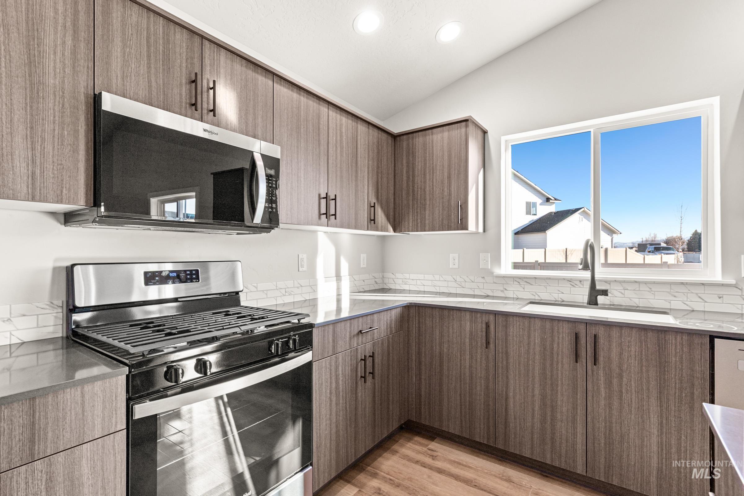 5214 E Phelps Lake Dr, Nampa, Idaho 83687, 4 Bedrooms, 2 Bathrooms, Residential For Sale, Price $459,990,MLS 98978443