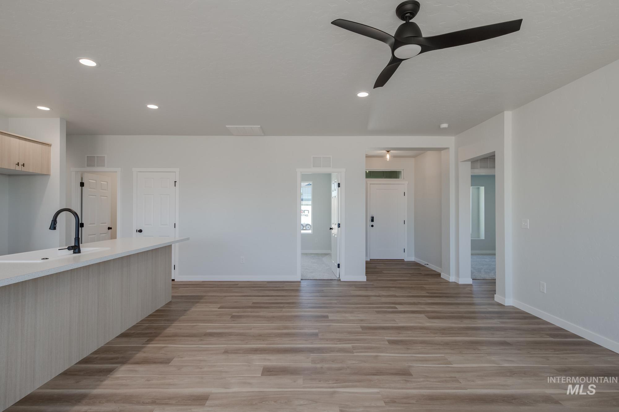 7131 E Shields Dr, Nampa, Idaho 83687, 4 Bedrooms, 2 Bathrooms, Residential For Sale, Price $434,990,MLS 98978445