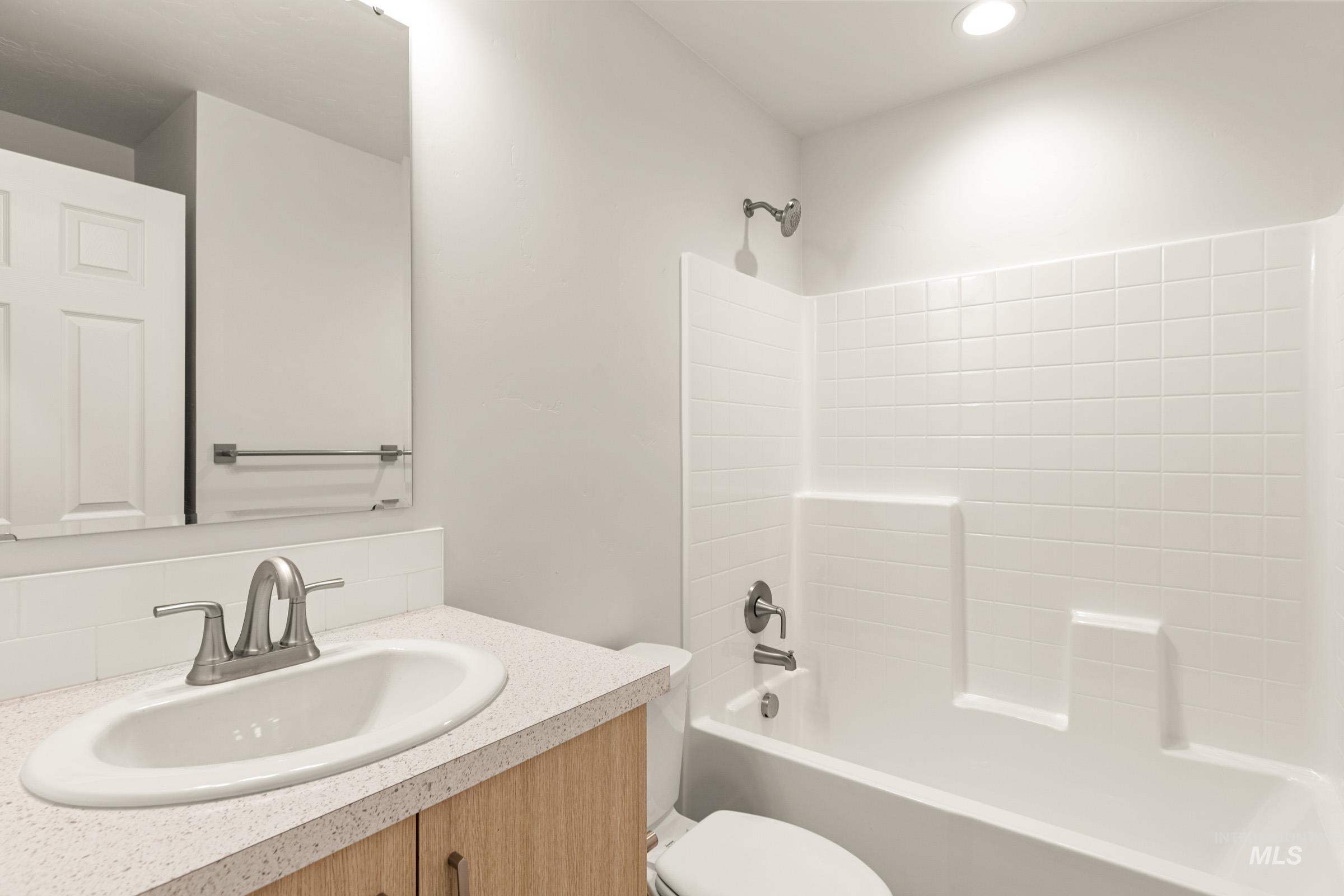 7131 E Shields Dr, Nampa, Idaho 83687, 4 Bedrooms, 2 Bathrooms, Residential For Sale, Price $434,990, 98978445