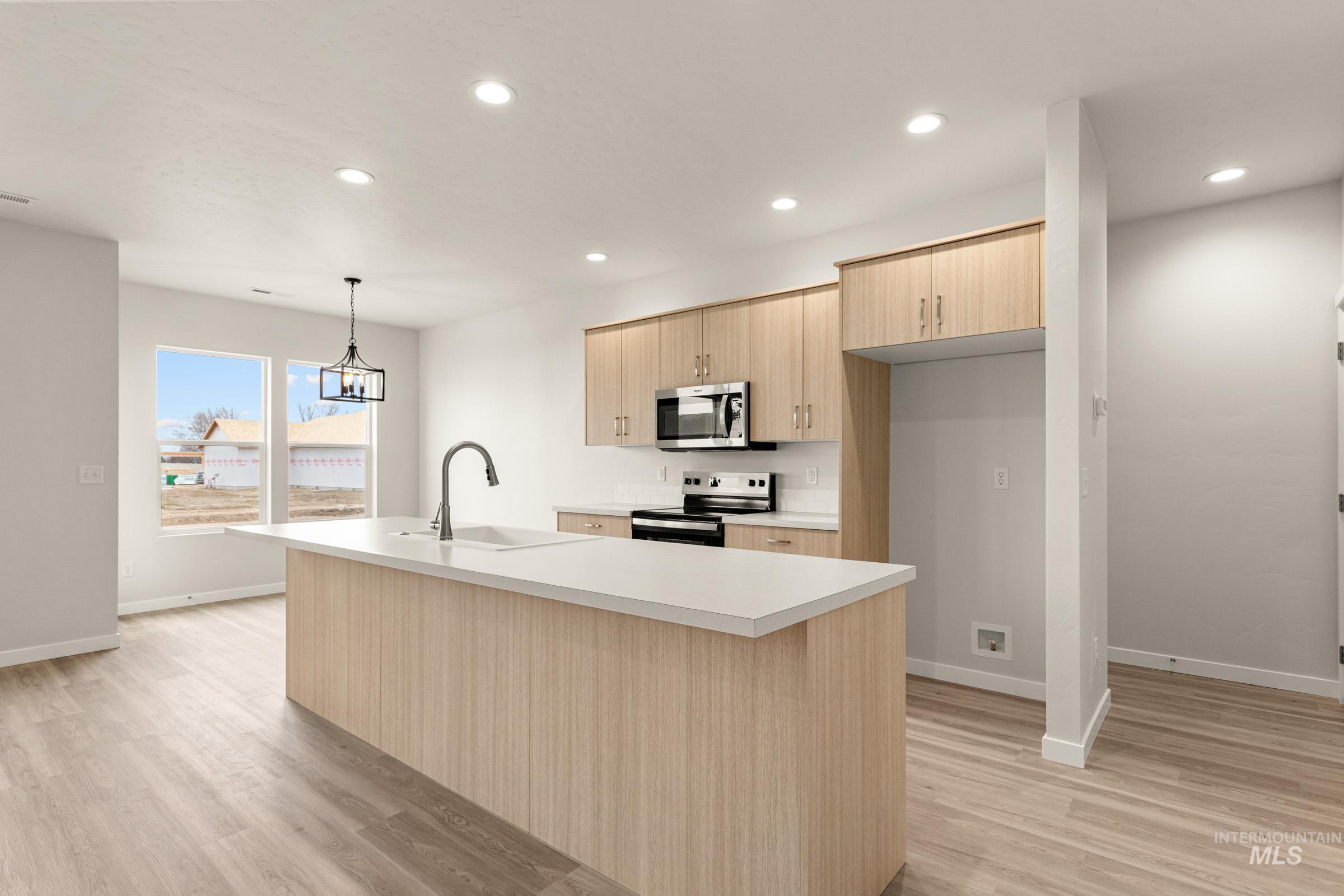 7131 E Shields Dr, Nampa, Idaho 83687, 4 Bedrooms, 2 Bathrooms, Residential For Sale, Price $434,990, 98978445