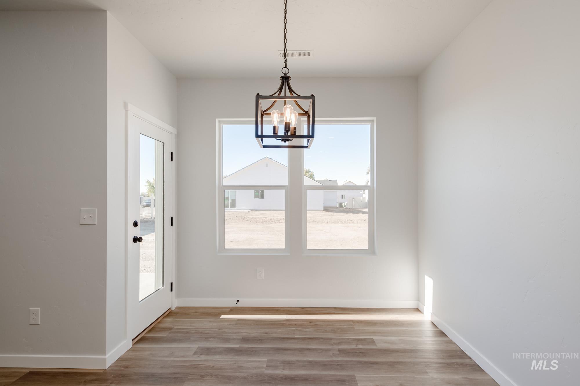 7131 E Shields Dr, Nampa, Idaho 83687, 4 Bedrooms, 2 Bathrooms, Residential For Sale, Price $434,990,MLS 98978445