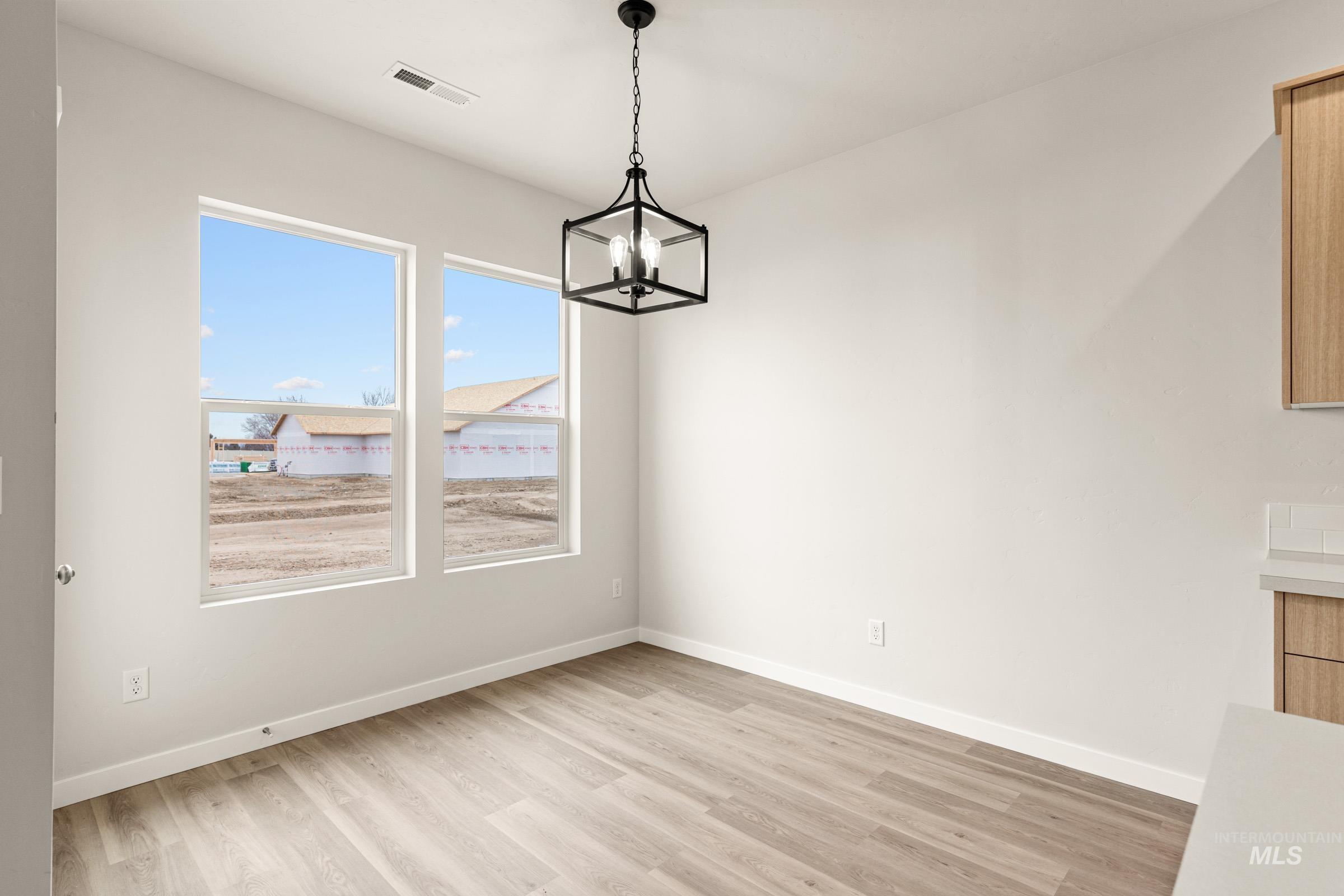 7131 E Shields Dr, Nampa, Idaho 83687, 4 Bedrooms, 2 Bathrooms, Residential For Sale, Price $434,990, 98978445