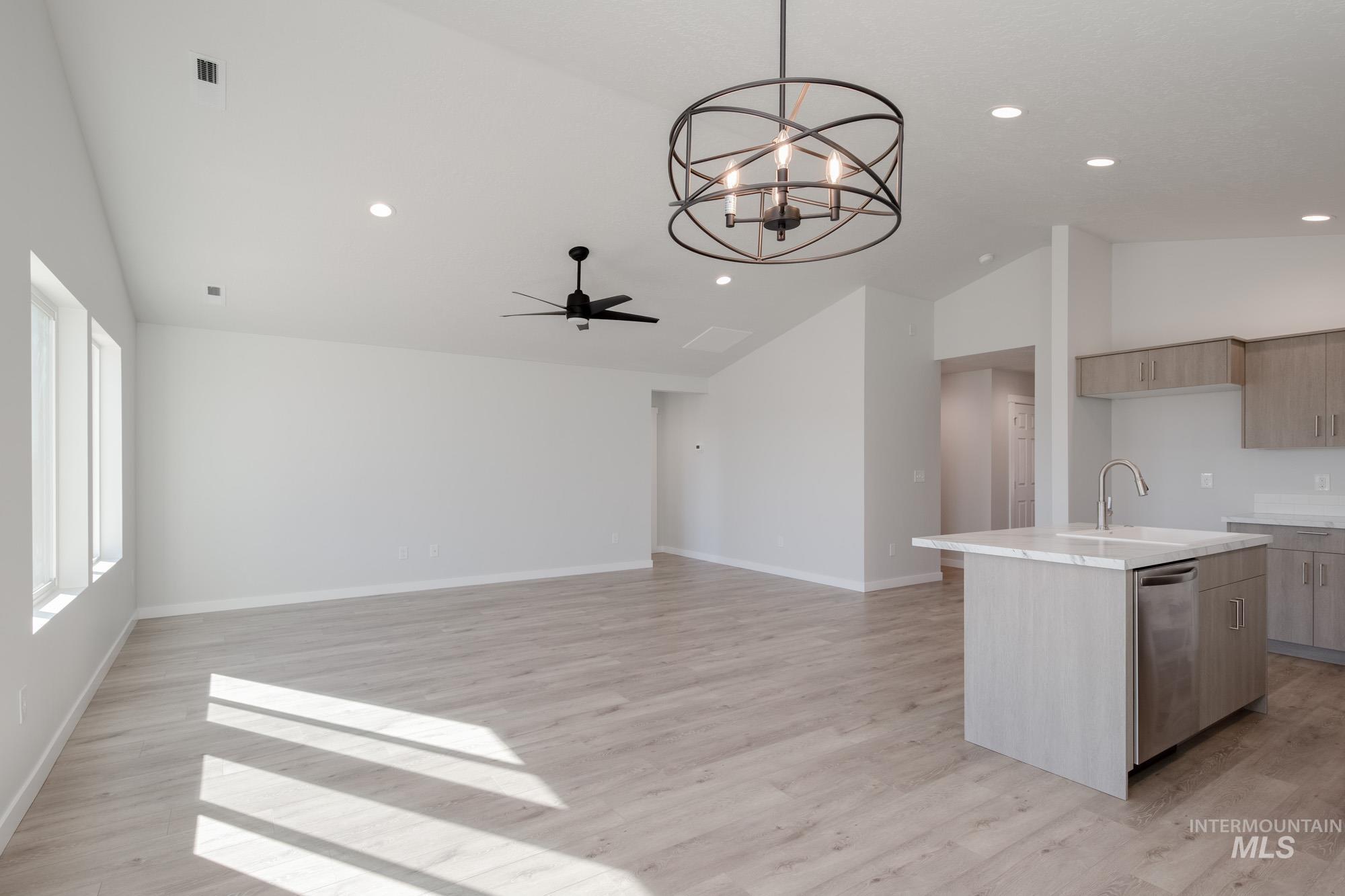 7143 E Shields Dr, Nampa, Idaho 83687, 3 Bedrooms, 2 Bathrooms, Residential For Sale, Price $424,990,MLS 98978447