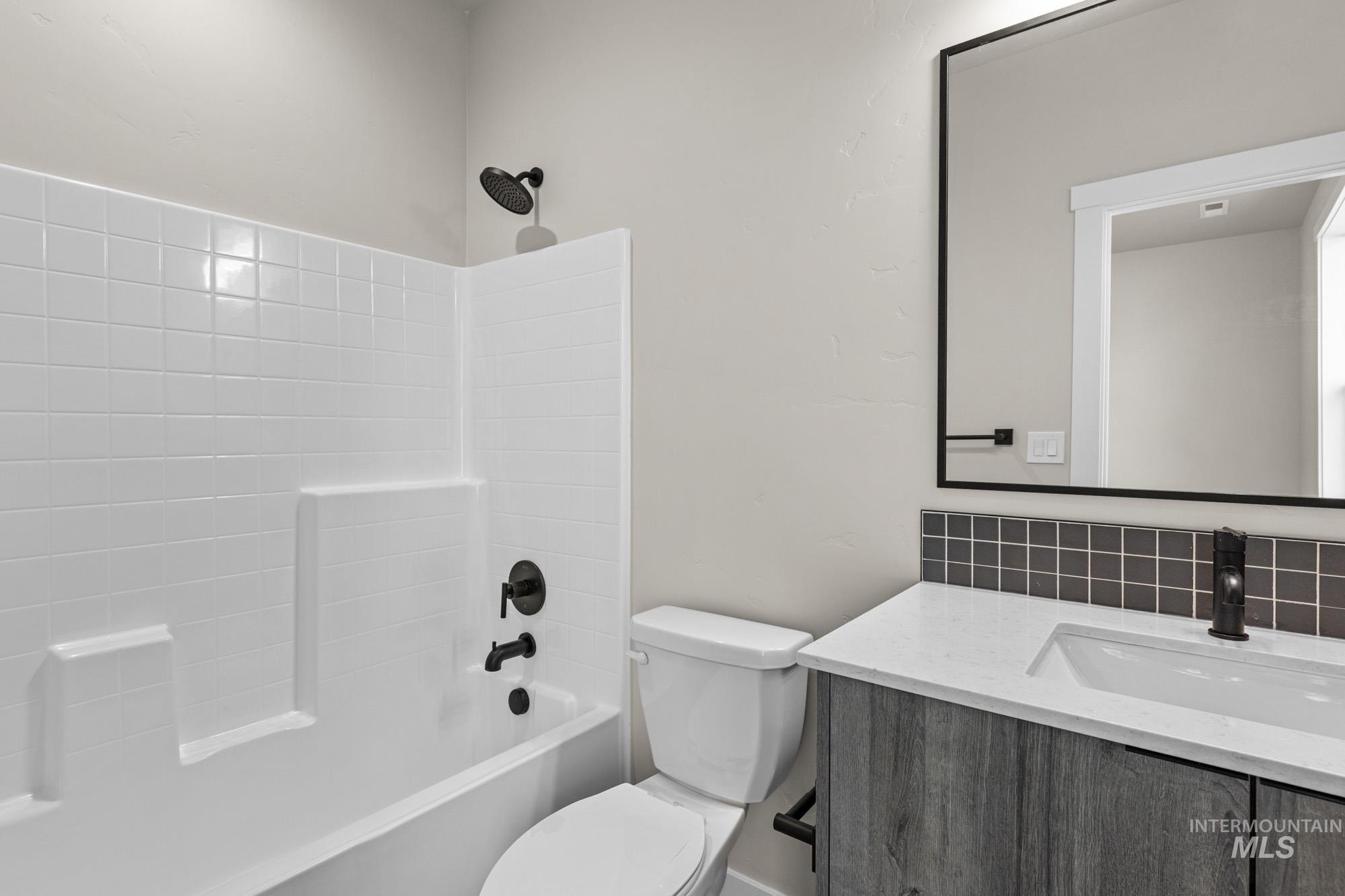 7060 E Amber Springs St, Nampa, Idaho 83687, 4 Bedrooms, 2.5 Bathrooms, Residential For Sale, Price $574,990,MLS 98978448