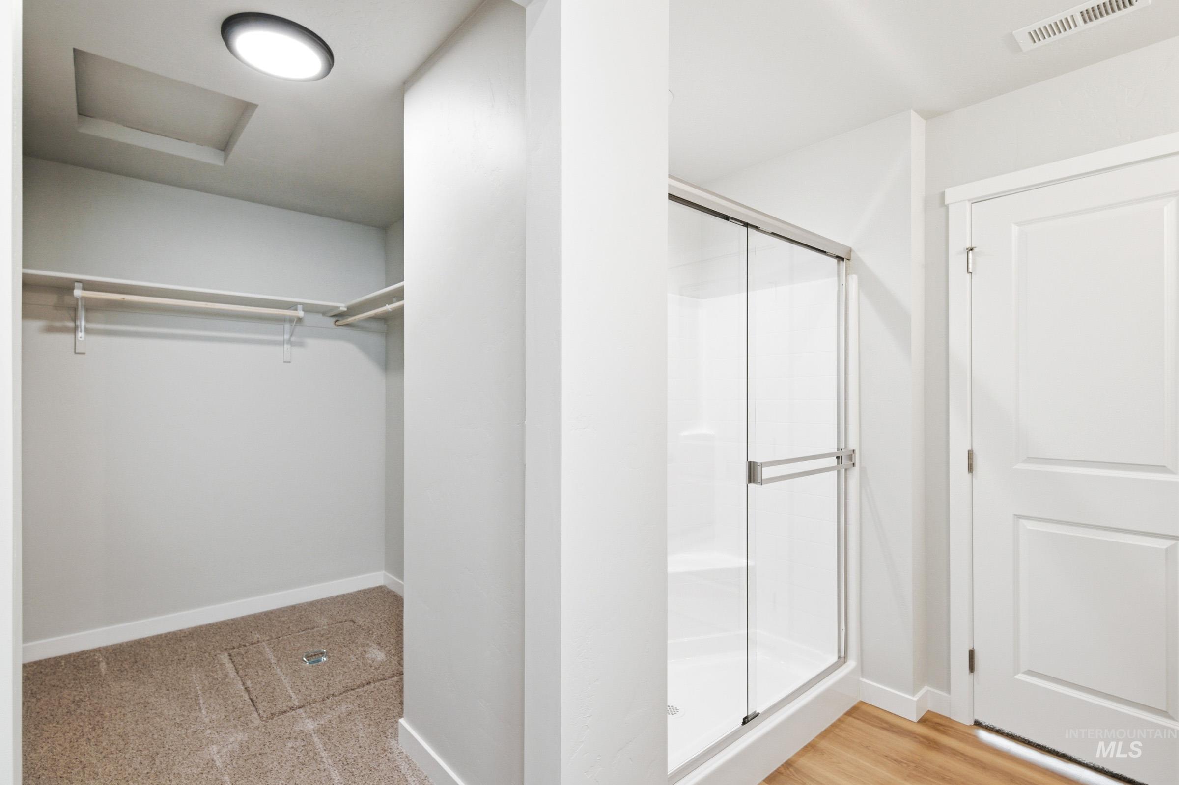 517 Pine St, New Plymouth, Idaho 83655, 4 Bedrooms, 2 Bathrooms, Residential For Sale, Price $424,990, 98978450