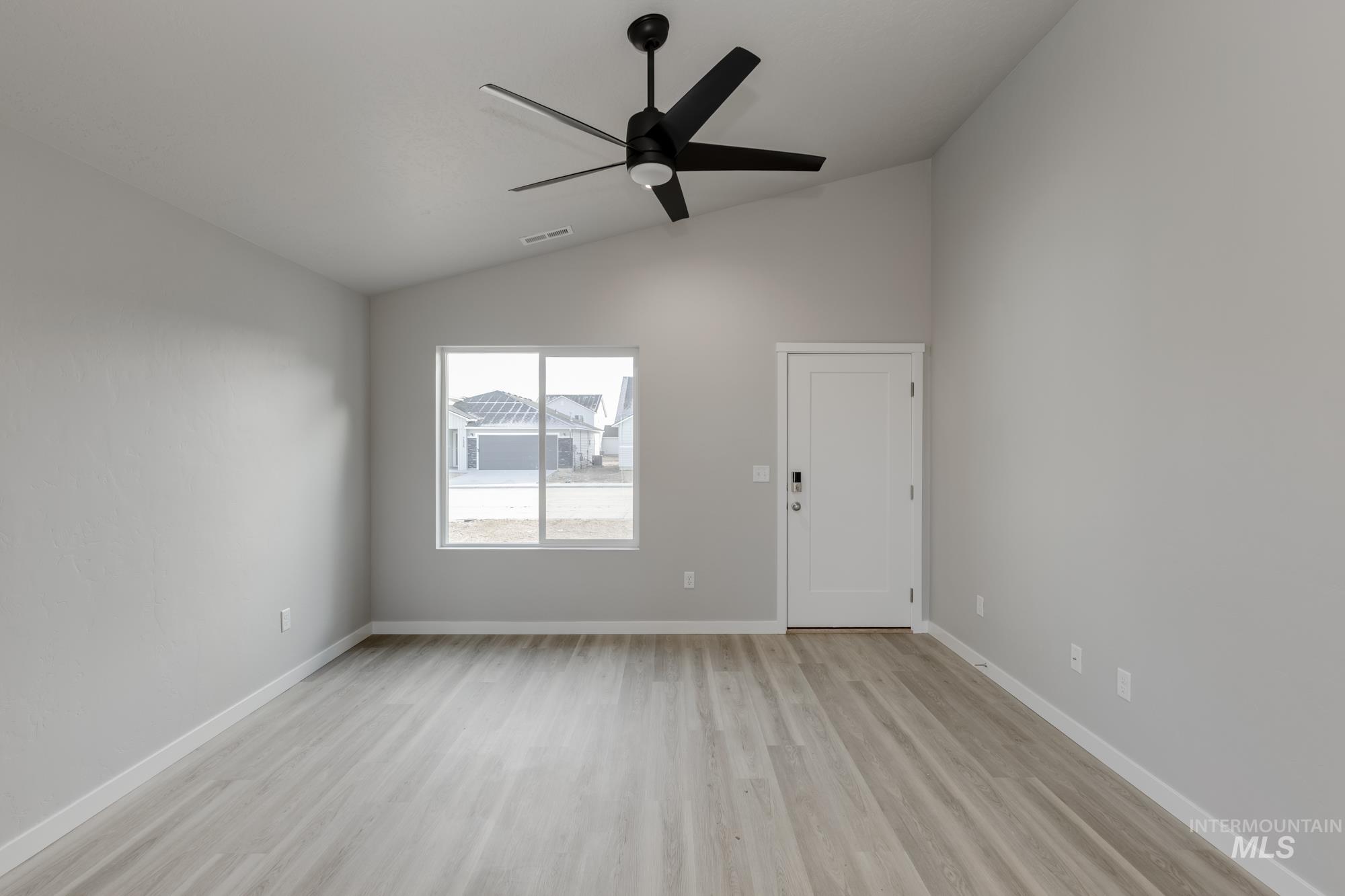 519 Pine St, New Plymouth, Idaho 83655, 3 Bedrooms, 2 Bathrooms, Residential For Sale, Price $379,990,MLS 98978451