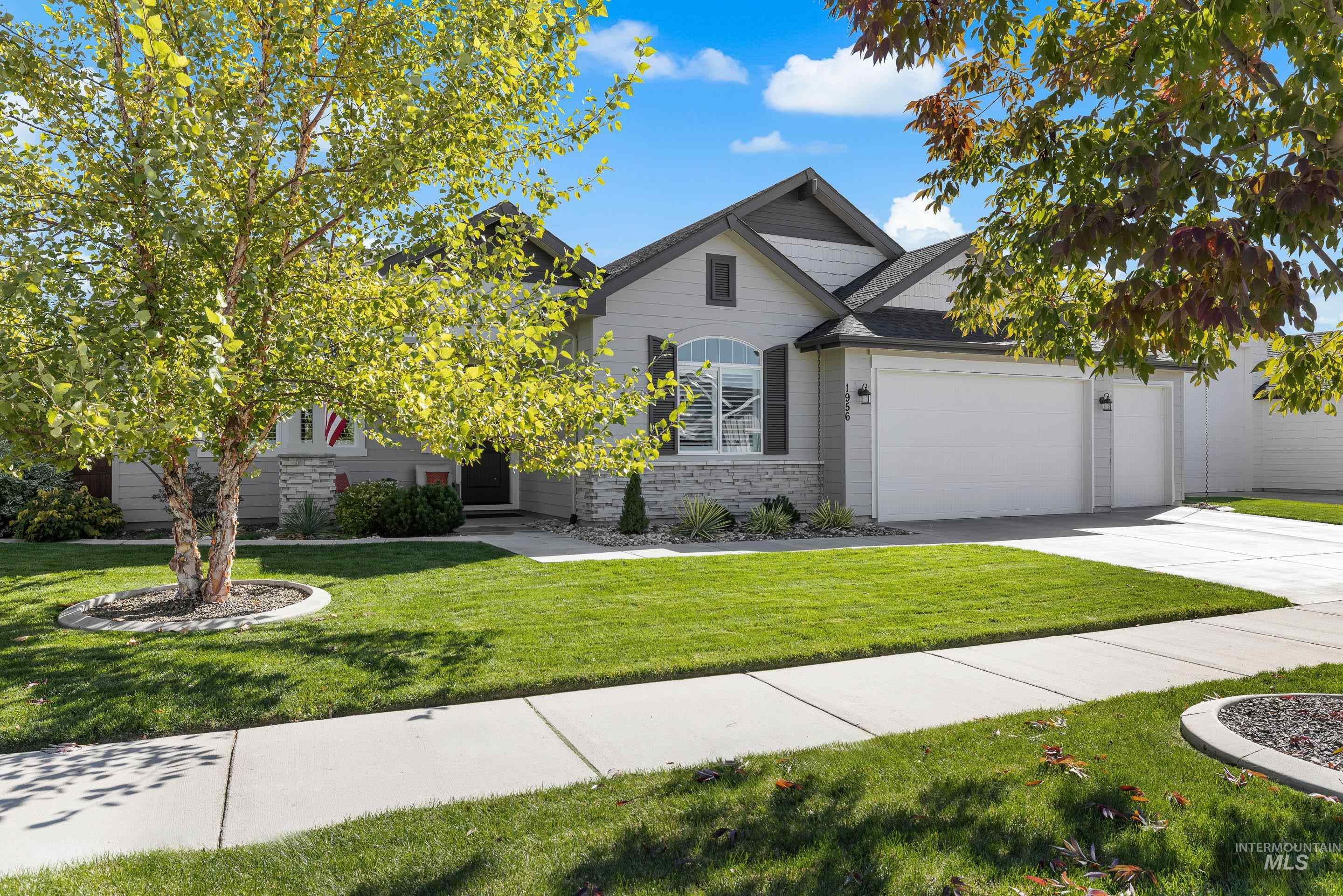 1956 N World Cup Way, Eagle, Idaho 83616, 4 Bedrooms, 2 Bathrooms, Residential For Sale, Price $725,000,MLS 98978454