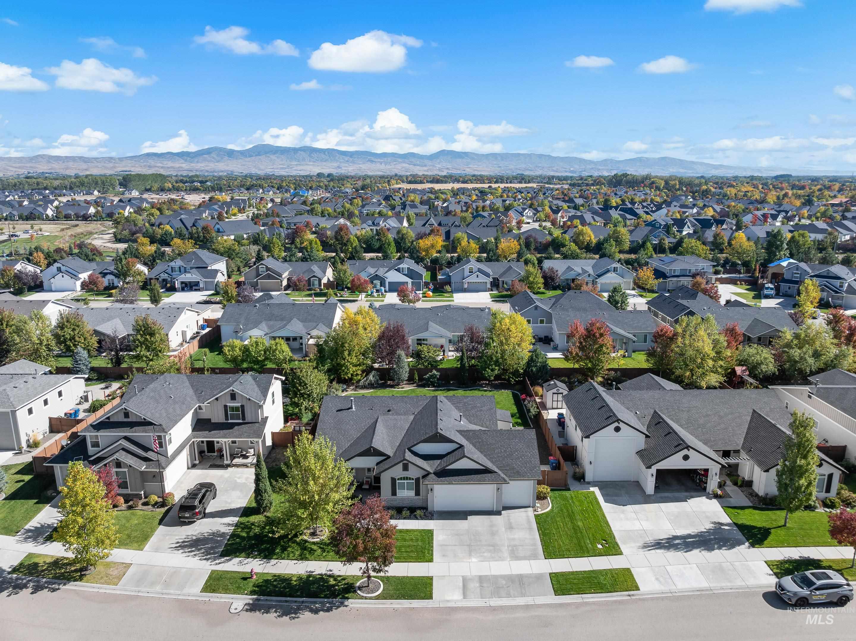 1956 N World Cup Way, Eagle, Idaho 83616, 4 Bedrooms, 2 Bathrooms, Residential For Sale, Price $725,000,MLS 98978454