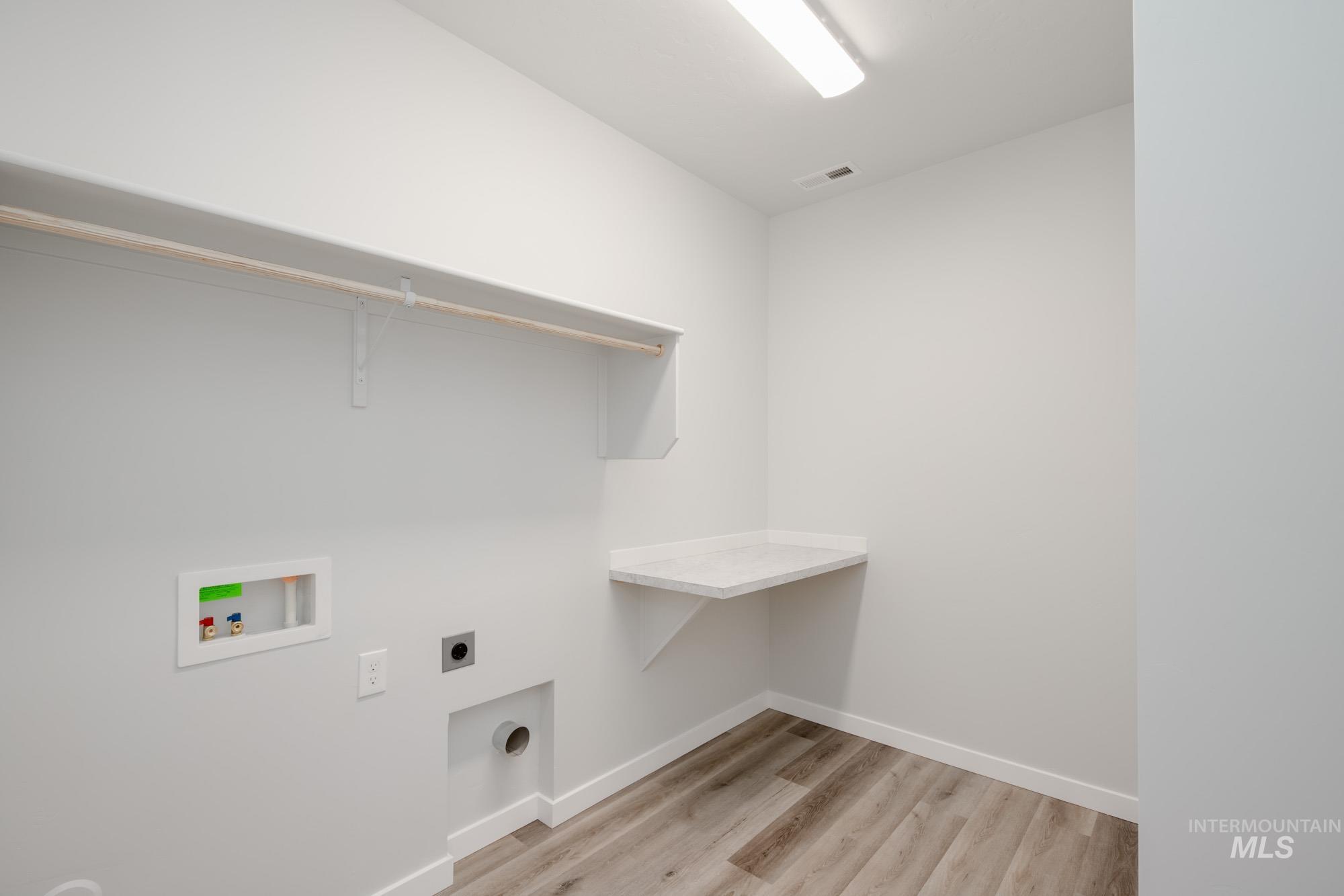 6917 S Harvest Cove Ave, Boise, Idaho 83709, 3 Bedrooms, 2.5 Bathrooms, Residential For Sale, Price $474,990,MLS 98978455