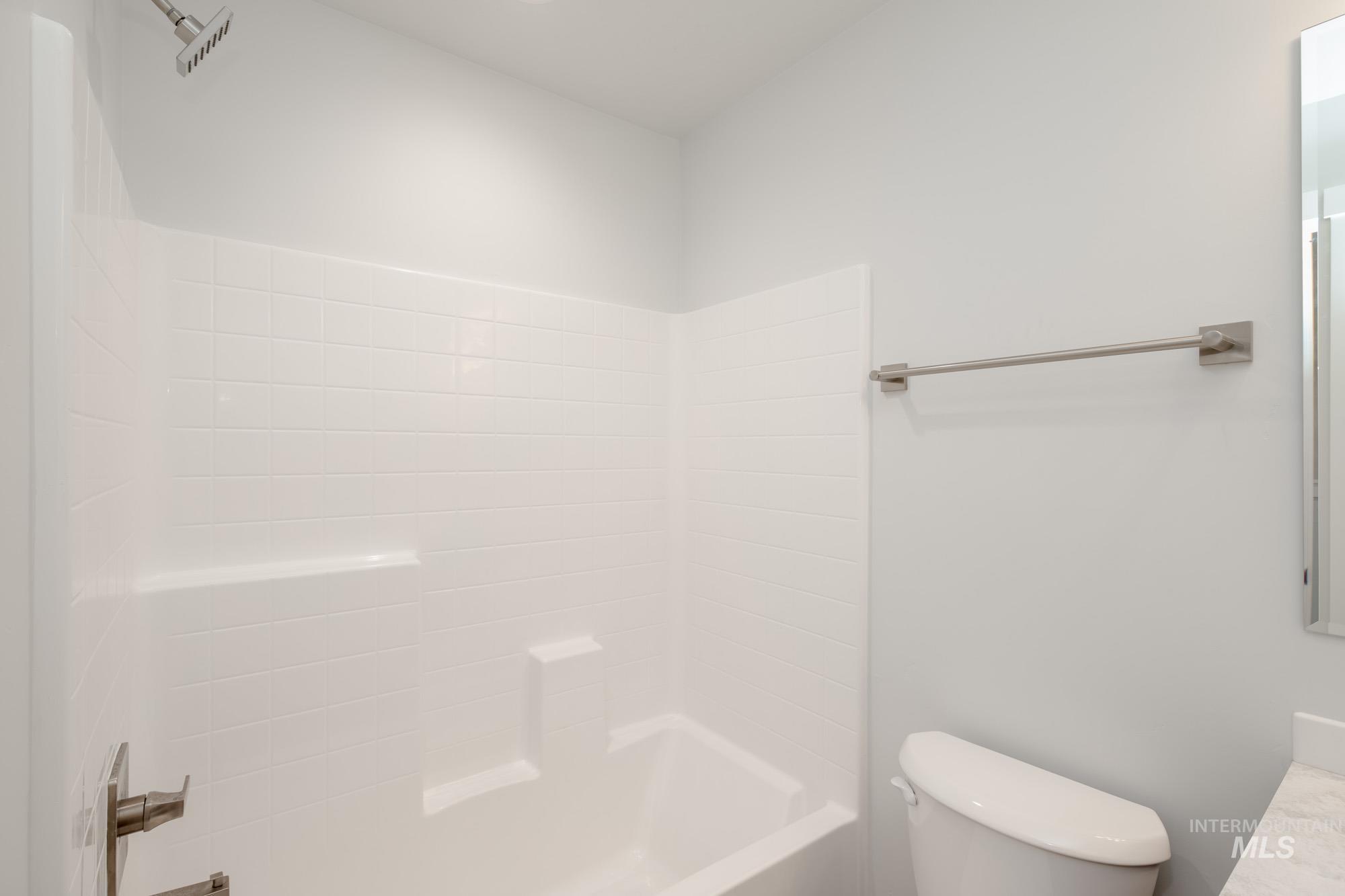 6917 S Harvest Cove Ave, Boise, Idaho 83709, 3 Bedrooms, 2.5 Bathrooms, Residential For Sale, Price $474,990,MLS 98978455