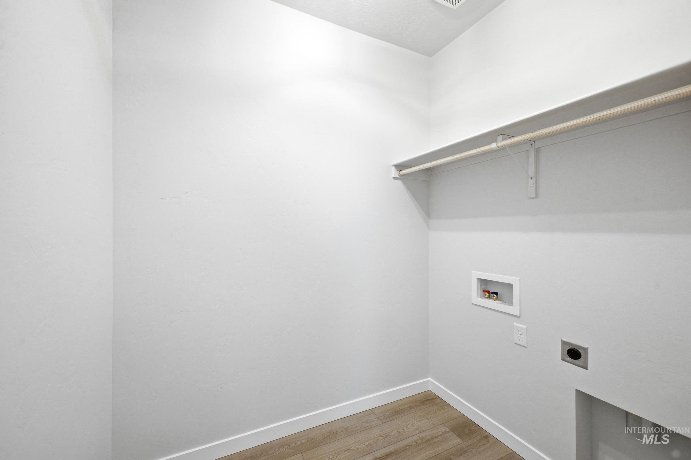 6943 S Harvest Cove Ave, Boise, Idaho 83709, 3 Bedrooms, 2.5 Bathrooms, Residential For Sale, Price $484,990, 98978457