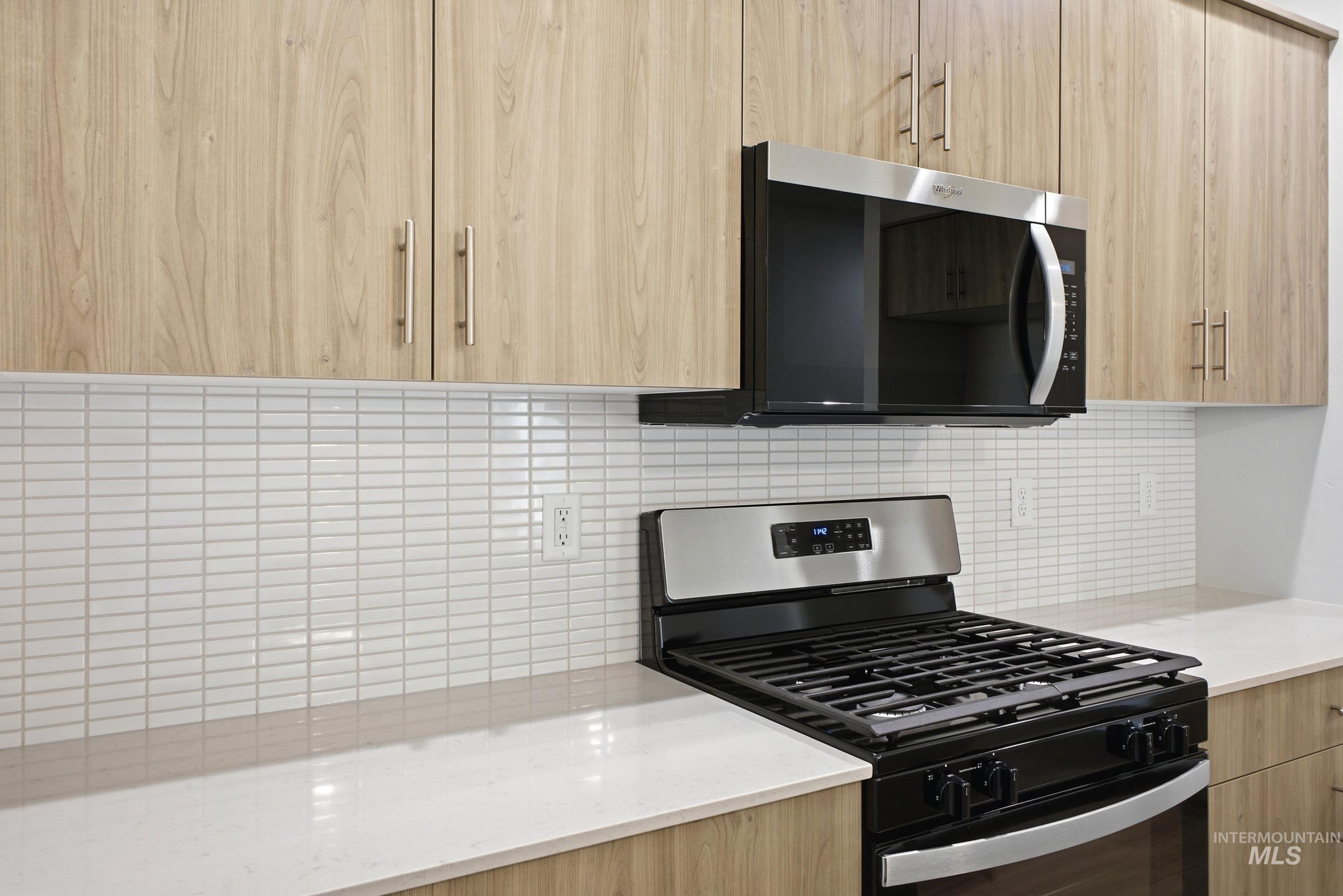 6943 S Harvest Cove Ave, Boise, Idaho 83709, 3 Bedrooms, 2.5 Bathrooms, Residential For Sale, Price $484,990, 98978457