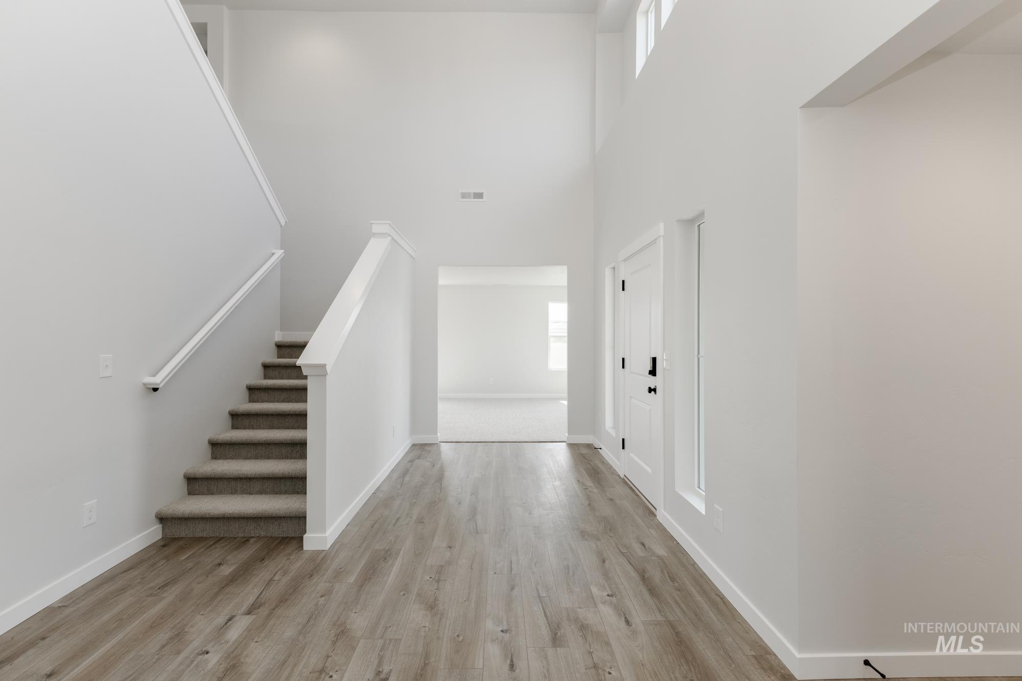 3856 W Piscina Dr, Meridian, Idaho 83642, 4 Bedrooms, 3 Bathrooms, Residential For Sale, Price $644,990,MLS 98978458