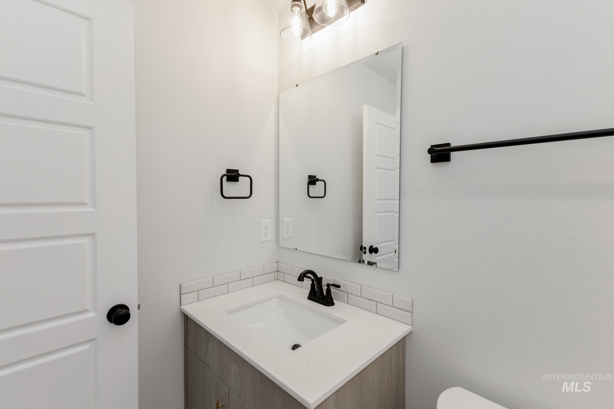 3856 W Piscina Dr, Meridian, Idaho 83642, 4 Bedrooms, 3 Bathrooms, Residential For Sale, Price $644,990,MLS 98978458