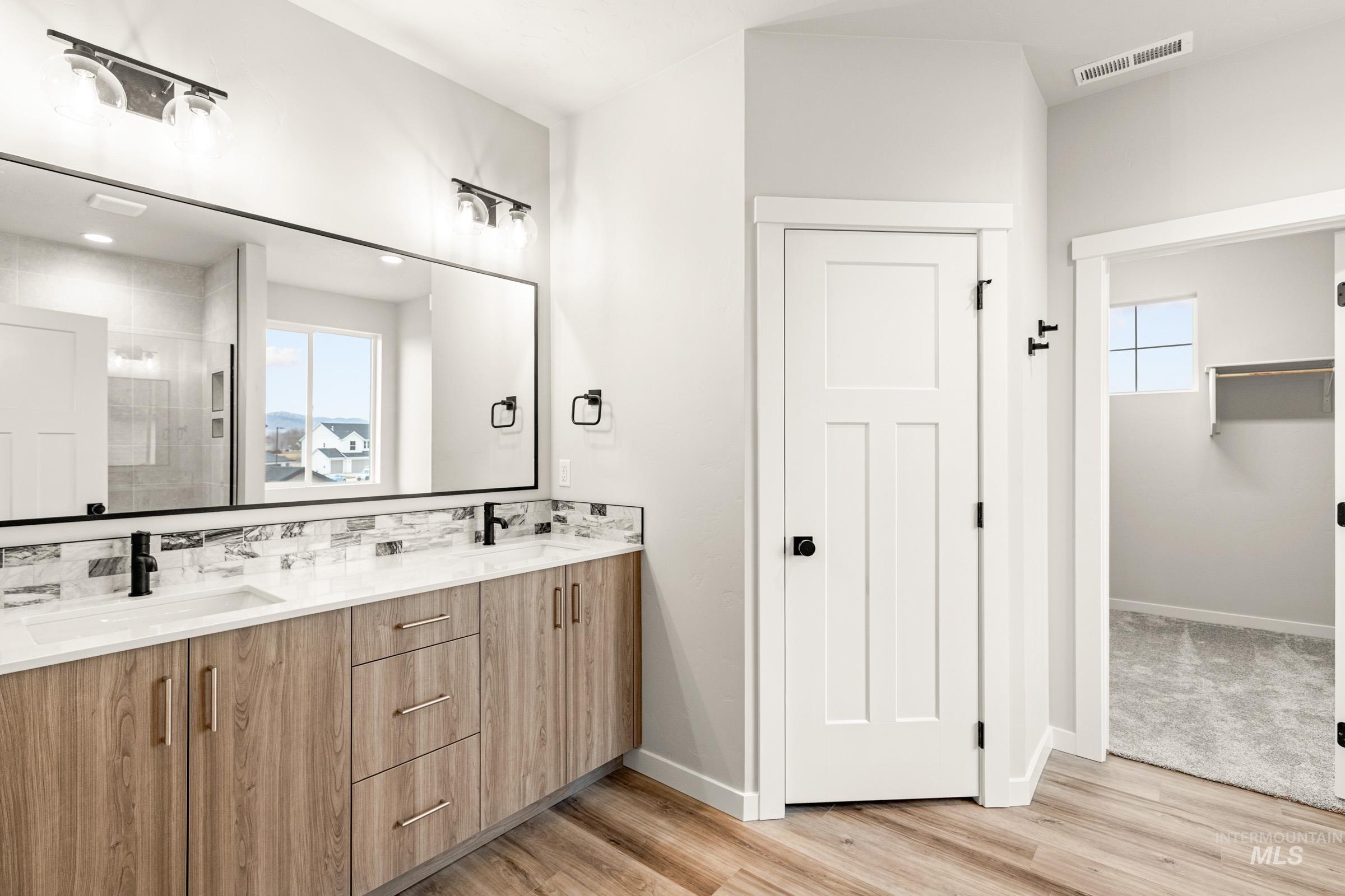 3780 W Amapola Dr, Meridian, Idaho 83642, 4 Bedrooms, 3 Bathrooms, Residential For Sale, Price $647,990,MLS 98978459