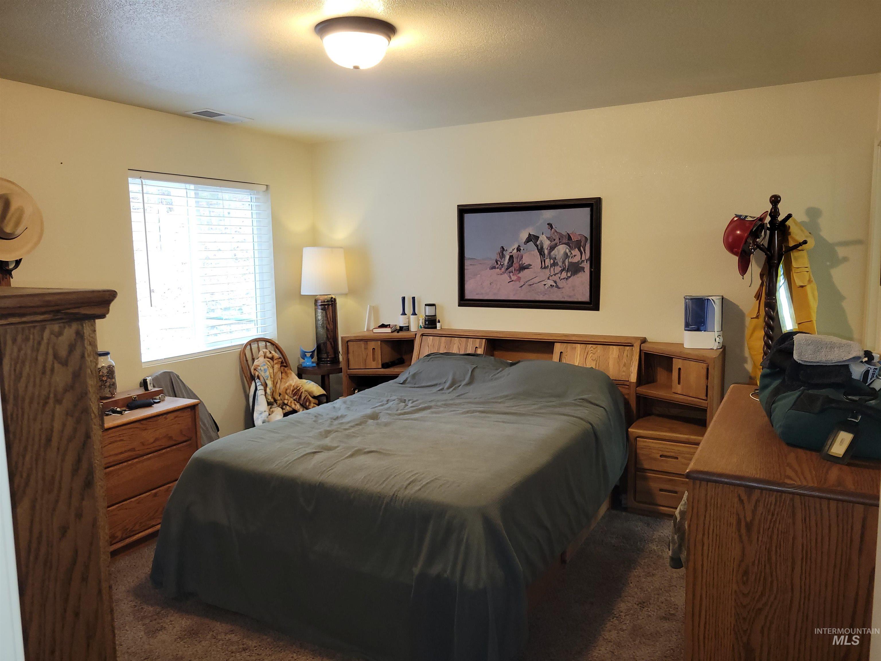 160 Pine Valley Drive, Cascade, Idaho 83611, 2 Bedrooms, 2 Bathrooms, Residential For Sale, Price $579,900,MLS 98978460