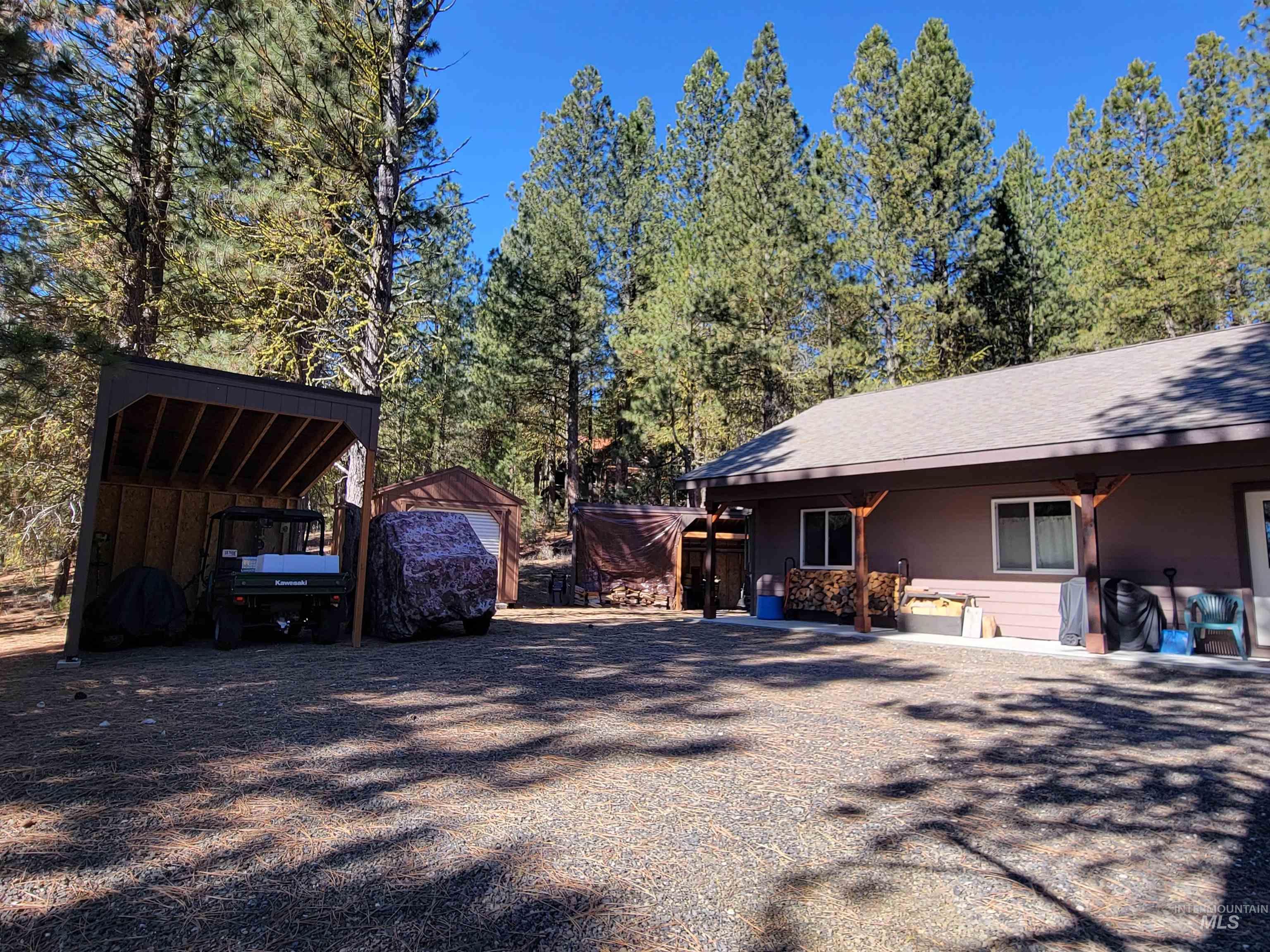 160 Pine Valley Drive, Cascade, Idaho 83611, 2 Bedrooms, 2 Bathrooms, Residential For Sale, Price $579,900,MLS 98978460