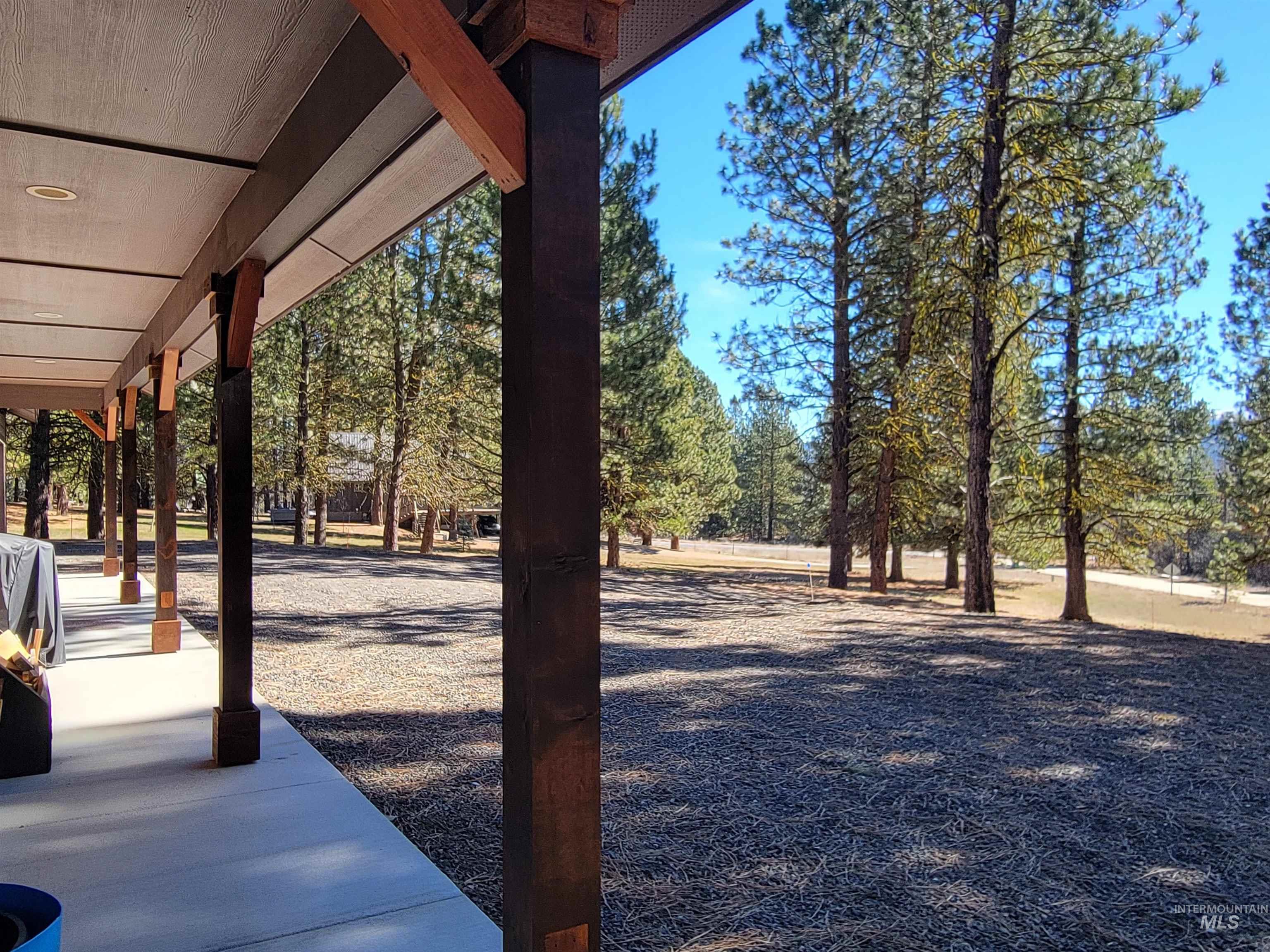 160 Pine Valley Drive, Cascade, Idaho 83611, 2 Bedrooms, 2 Bathrooms, Residential For Sale, Price $579,900,MLS 98978460