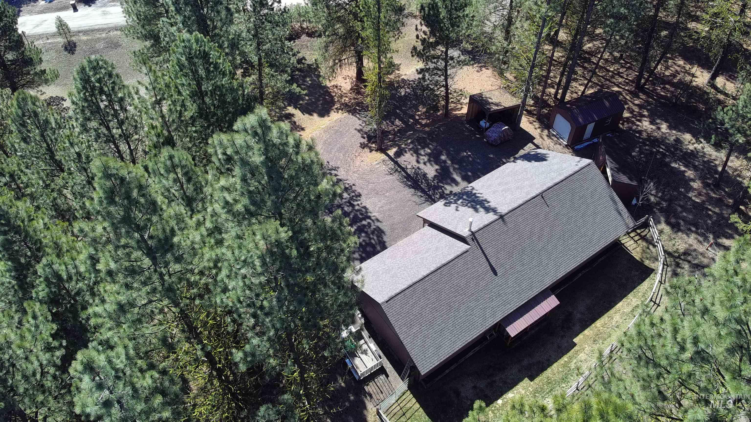 160 Pine Valley Drive, Cascade, Idaho 83611, 2 Bedrooms, 2 Bathrooms, Residential For Sale, Price $579,900, 98978460