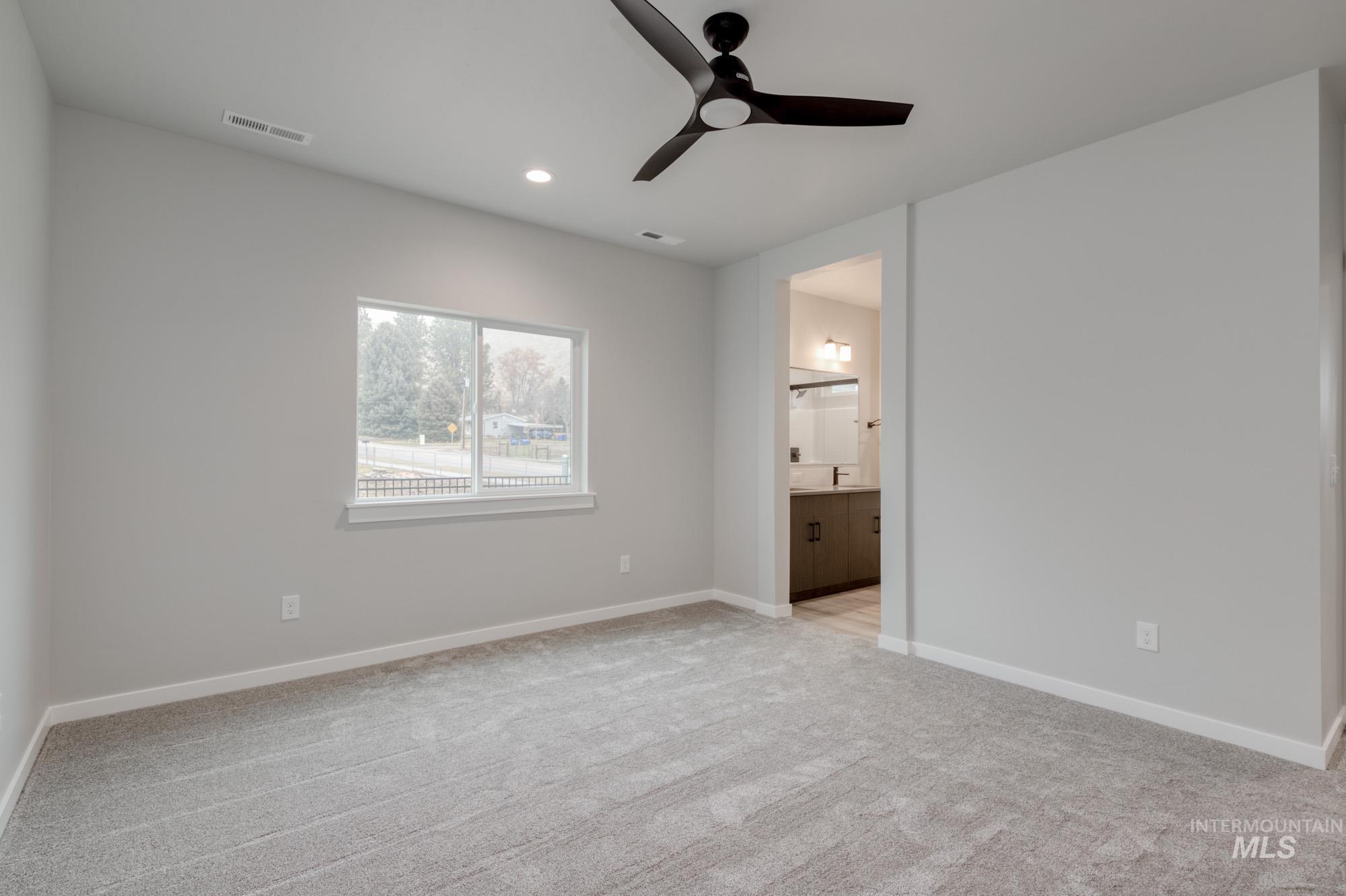 2228 S Border Way, Meridian, Idaho 83642, 3 Bedrooms, 2 Bathrooms, Residential For Sale, Price $419,990,MLS 98978461