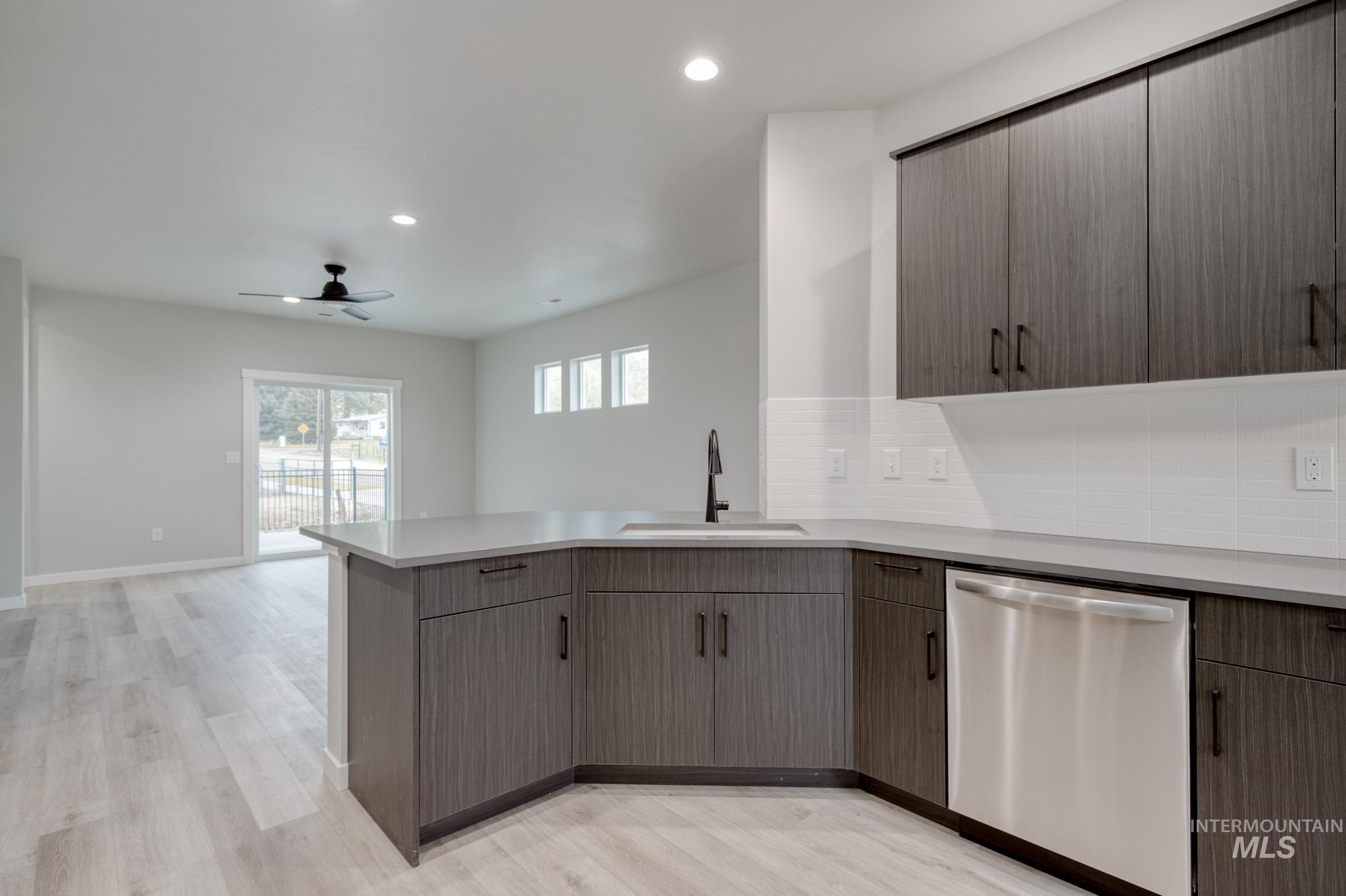 2228 S Border Way, Meridian, Idaho 83642, 3 Bedrooms, 2 Bathrooms, Residential For Sale, Price $419,990,MLS 98978461