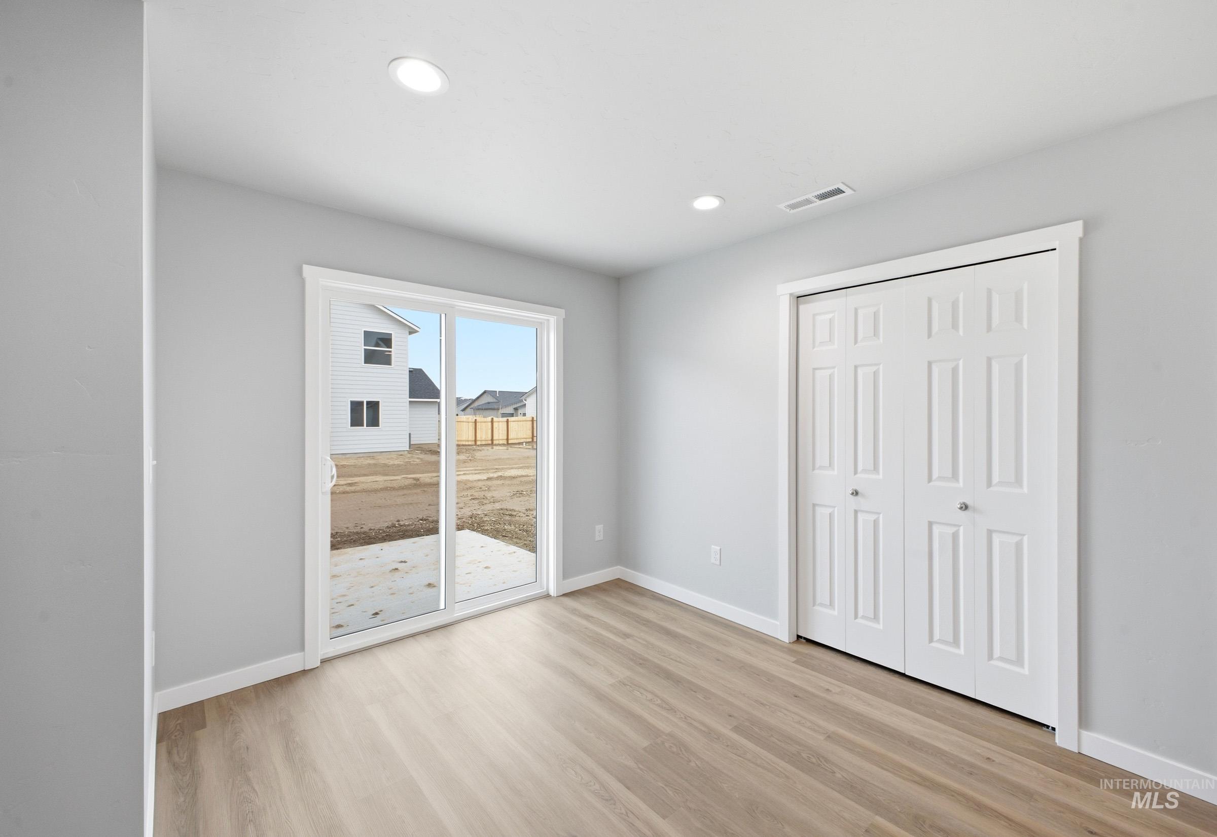 13702 Inman Ct, Caldwell, Idaho 83607, 5 Bedrooms, 3 Bathrooms, Residential For Sale, Price $469,990,MLS 98978465