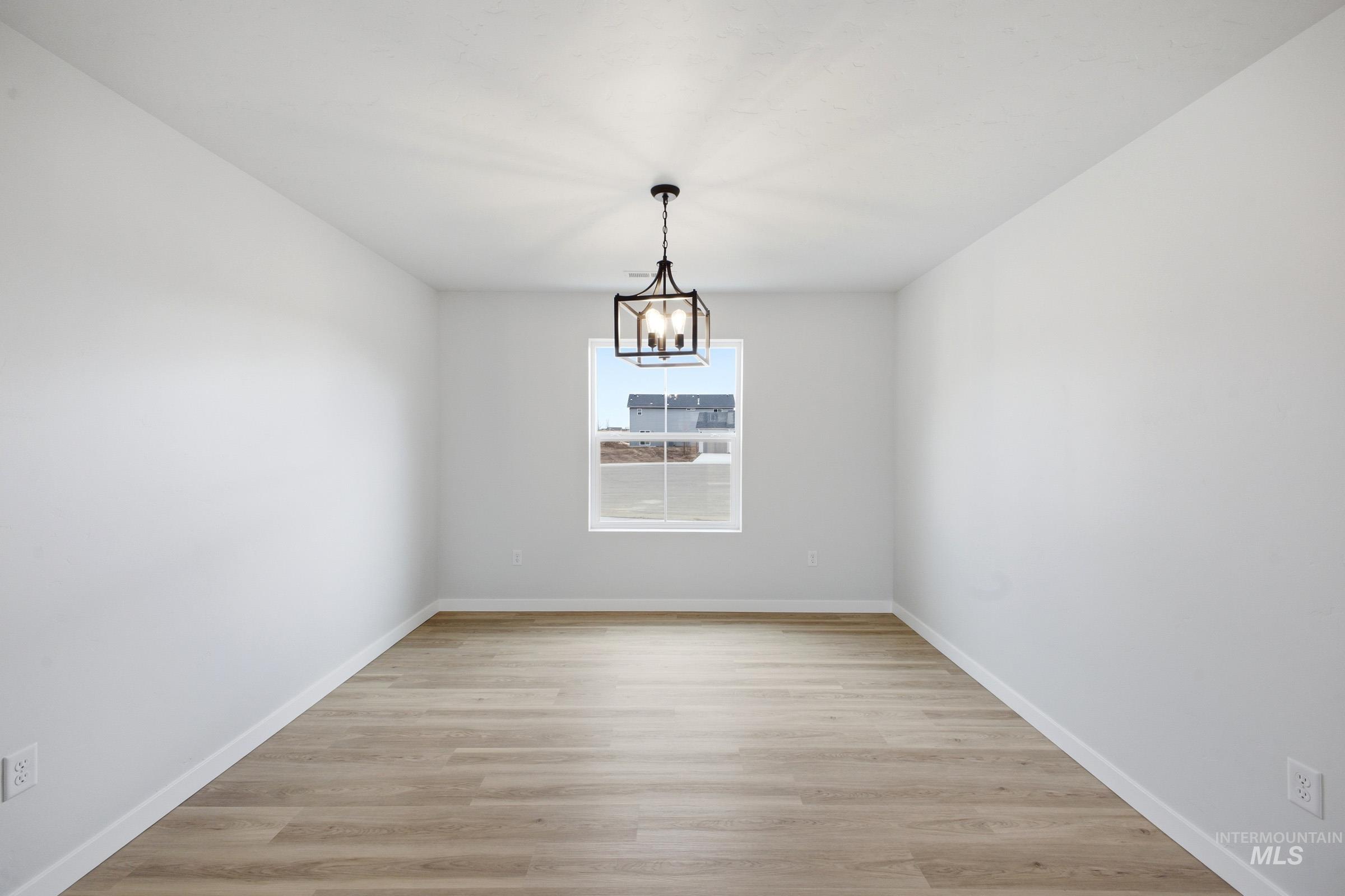 13718 Inman Ct, Caldwell, Idaho 83607, 3 Bedrooms, 2.5 Bathrooms, Residential For Sale, Price $444,990,MLS 98978467