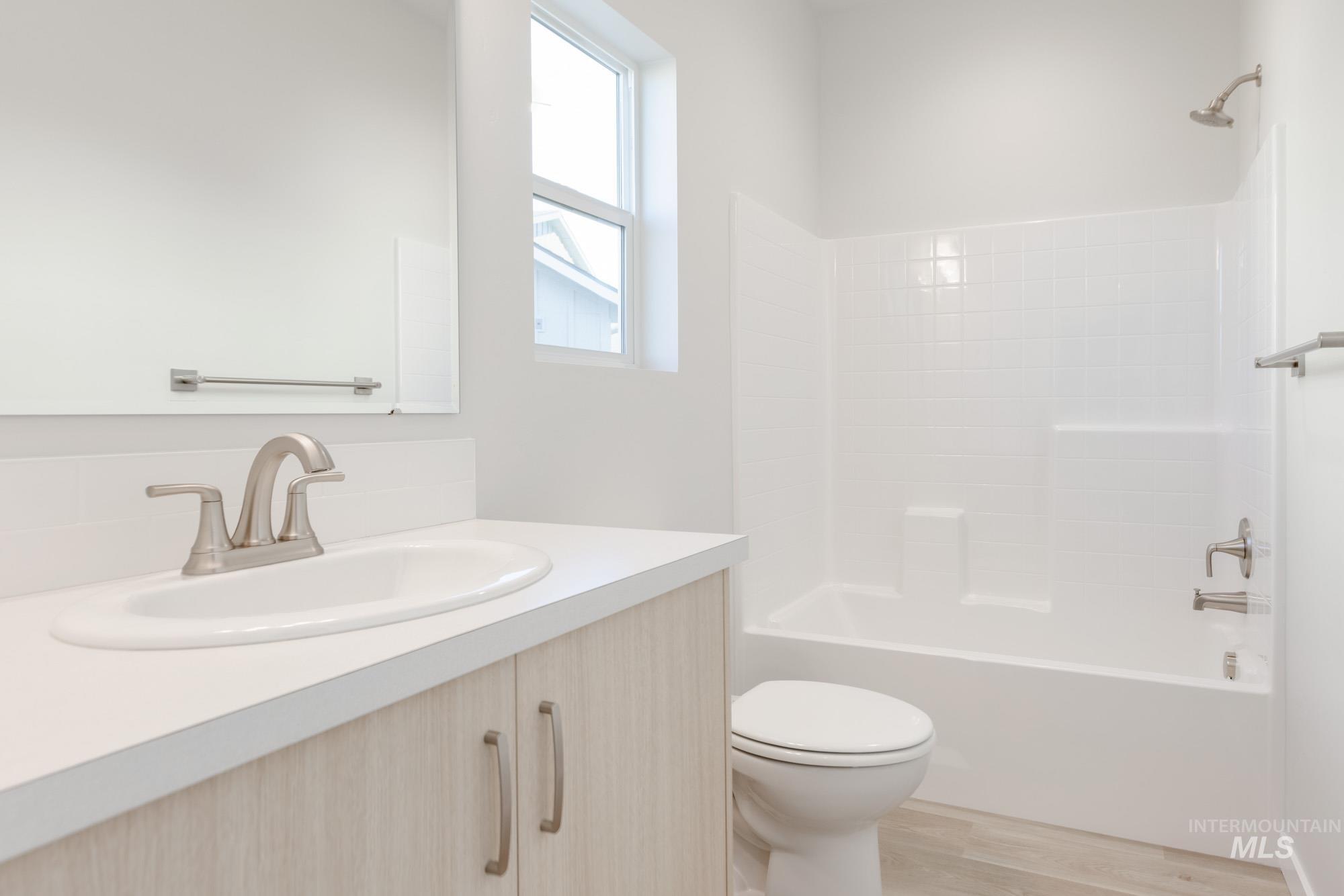 13672 Redway Ct, Caldwell, Idaho 83607, 5 Bedrooms, 4.5 Bathrooms, Residential For Sale, Price $669,990, 98978468