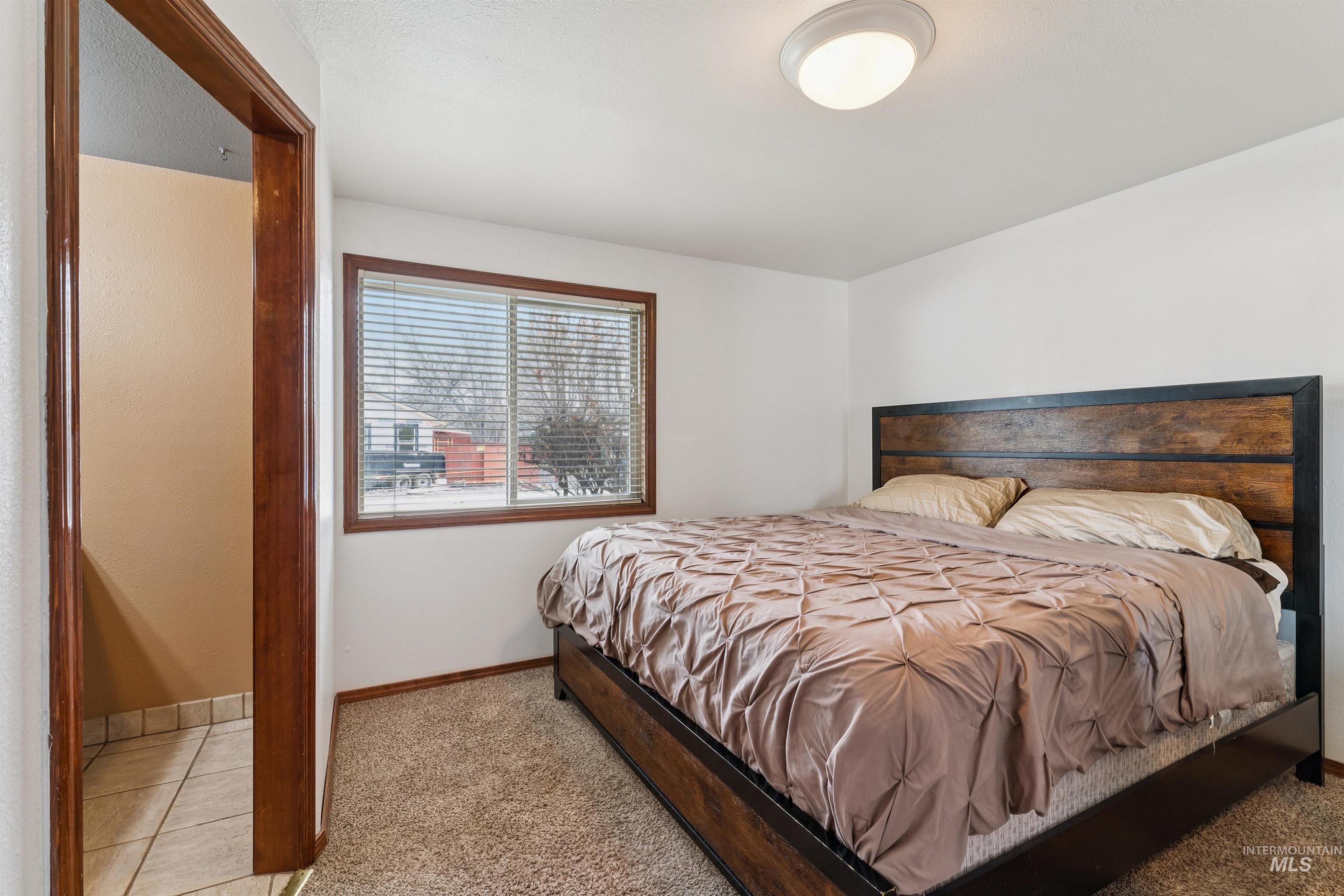 4789 N Bluegrass Ave, Boise, Idaho 83703, 3 Bedrooms, 2 Bathrooms, Residential For Sale, Price $450,000,MLS 98978469