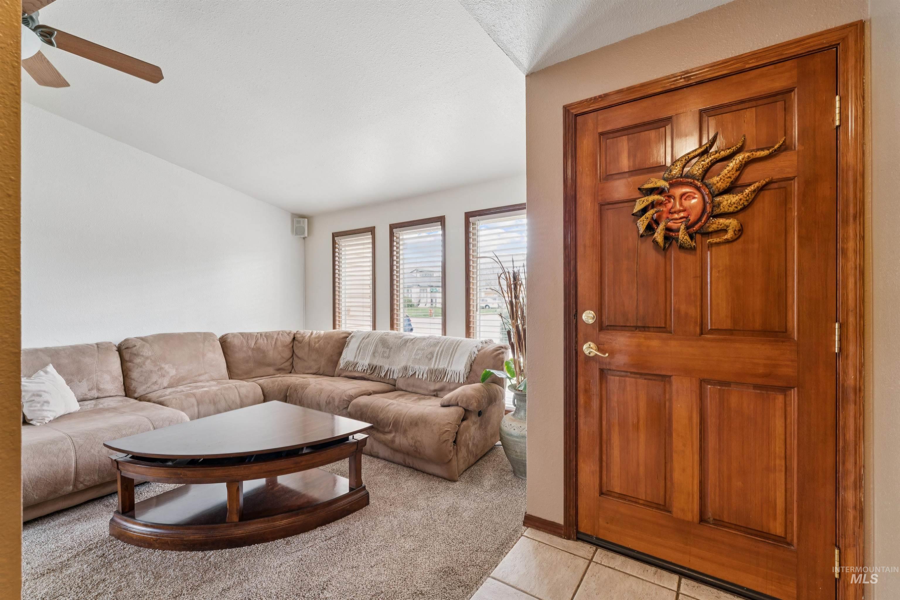 4789 N Bluegrass Ave, Boise, Idaho 83703, 3 Bedrooms, 2 Bathrooms, Residential For Sale, Price $450,000,MLS 98978469