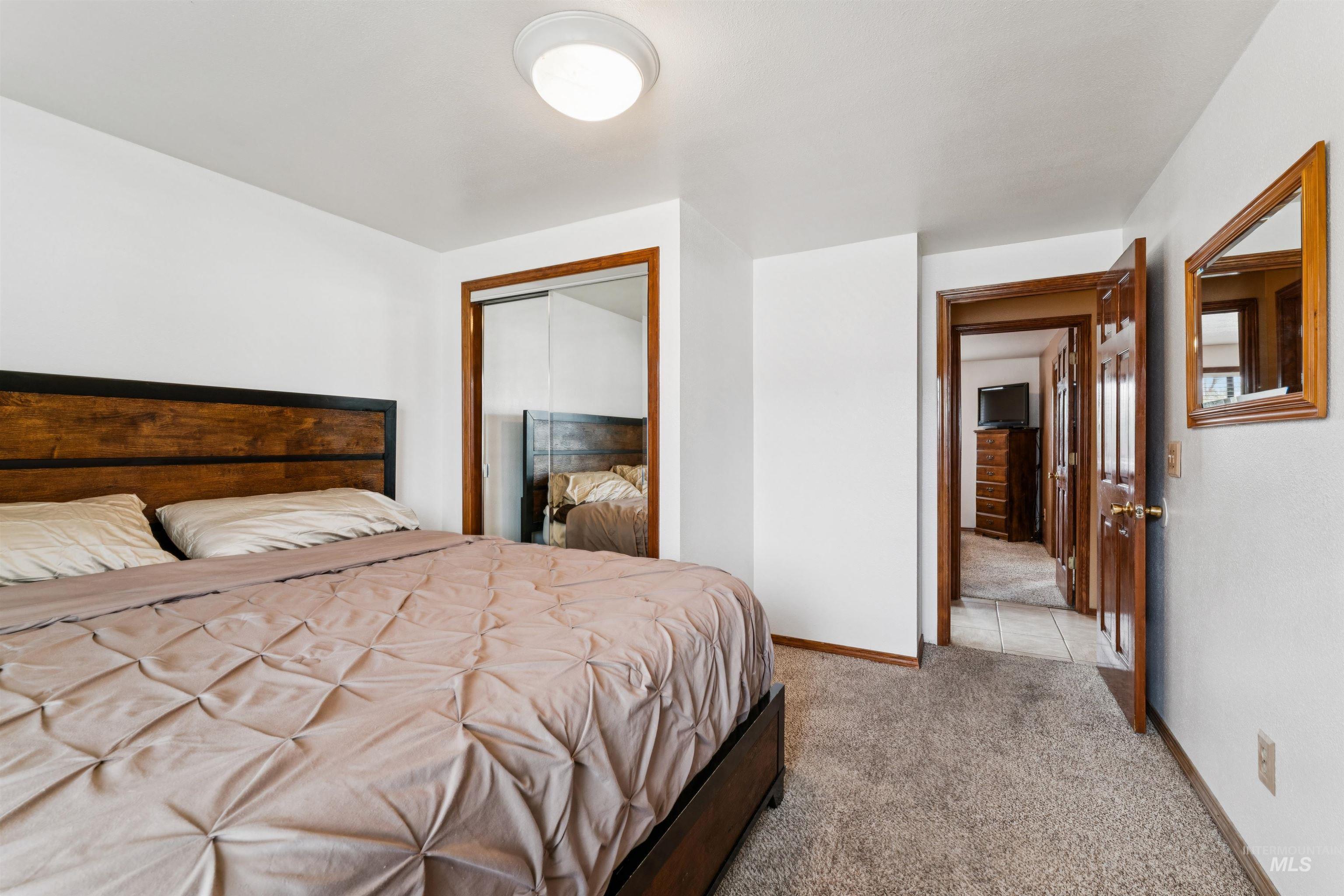 4789 N Bluegrass Ave, Boise, Idaho 83703, 3 Bedrooms, 2 Bathrooms, Residential For Sale, Price $450,000,MLS 98978469