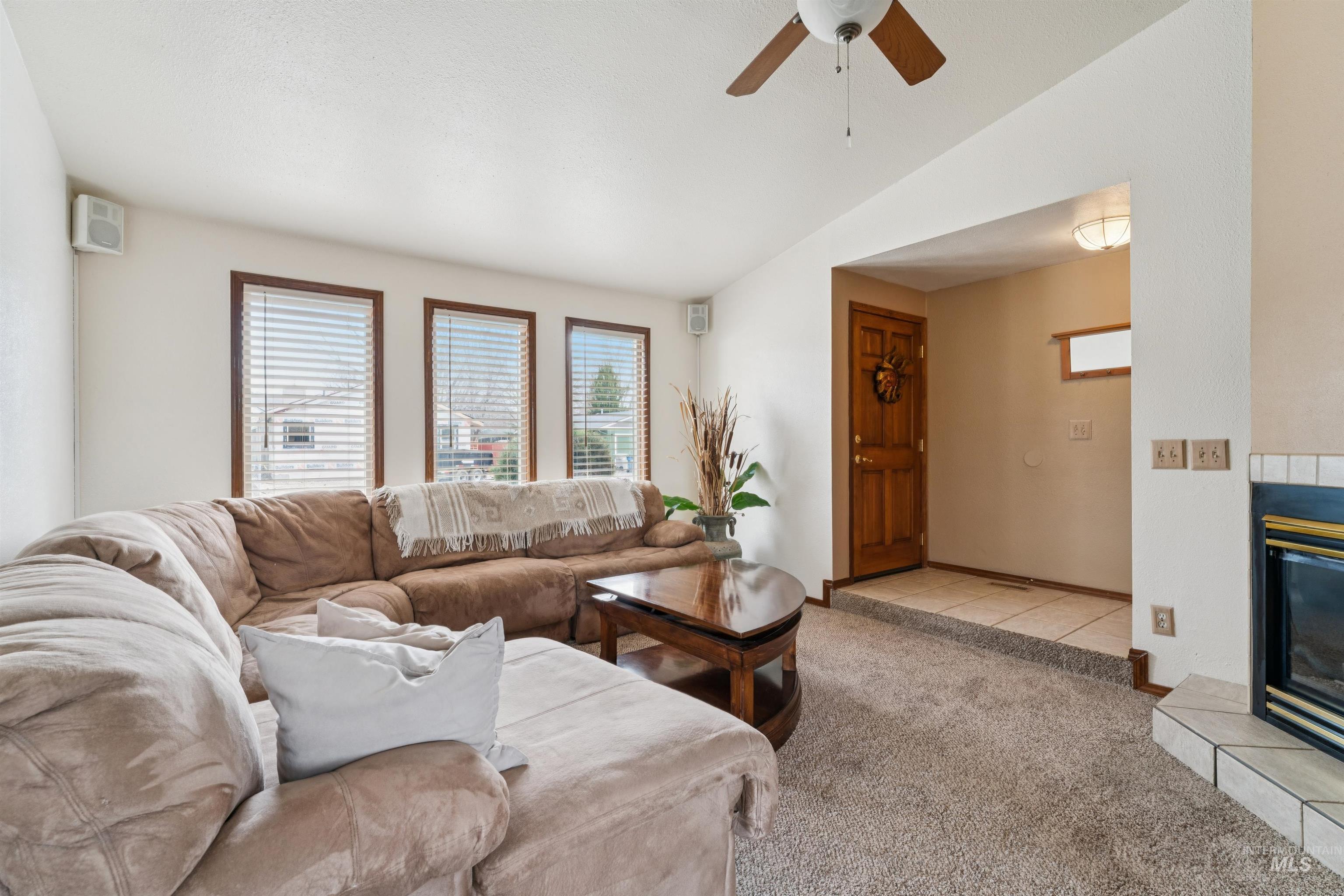 4789 N Bluegrass Ave, Boise, Idaho 83703, 3 Bedrooms, 2 Bathrooms, Residential For Sale, Price $450,000,MLS 98978469