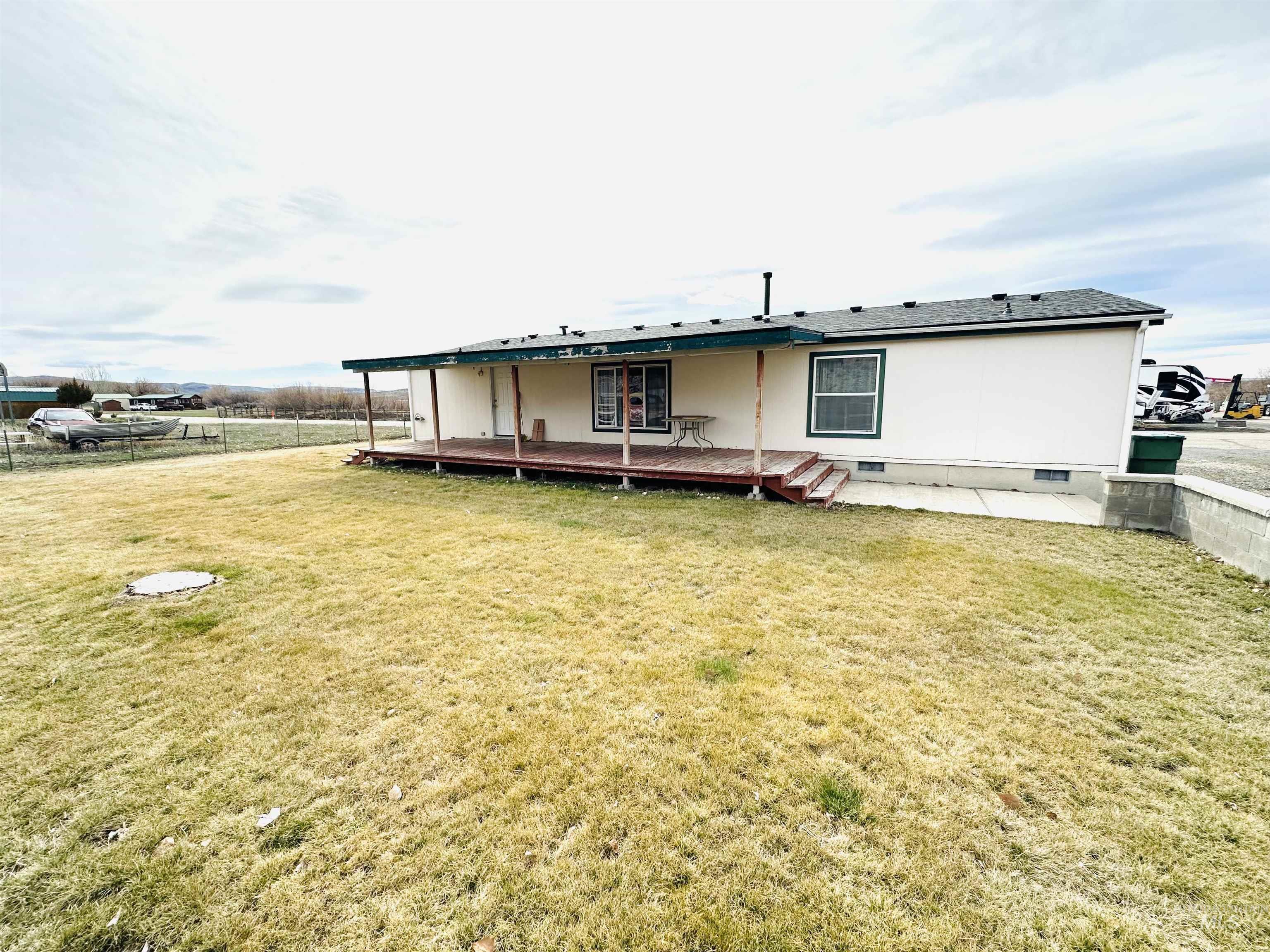 1304 Young Field Ave, Jordan Valley, Oregon 97910, 4 Bedrooms, 2 Bathrooms, Residential For Sale, Price $189,900,MLS 98978471