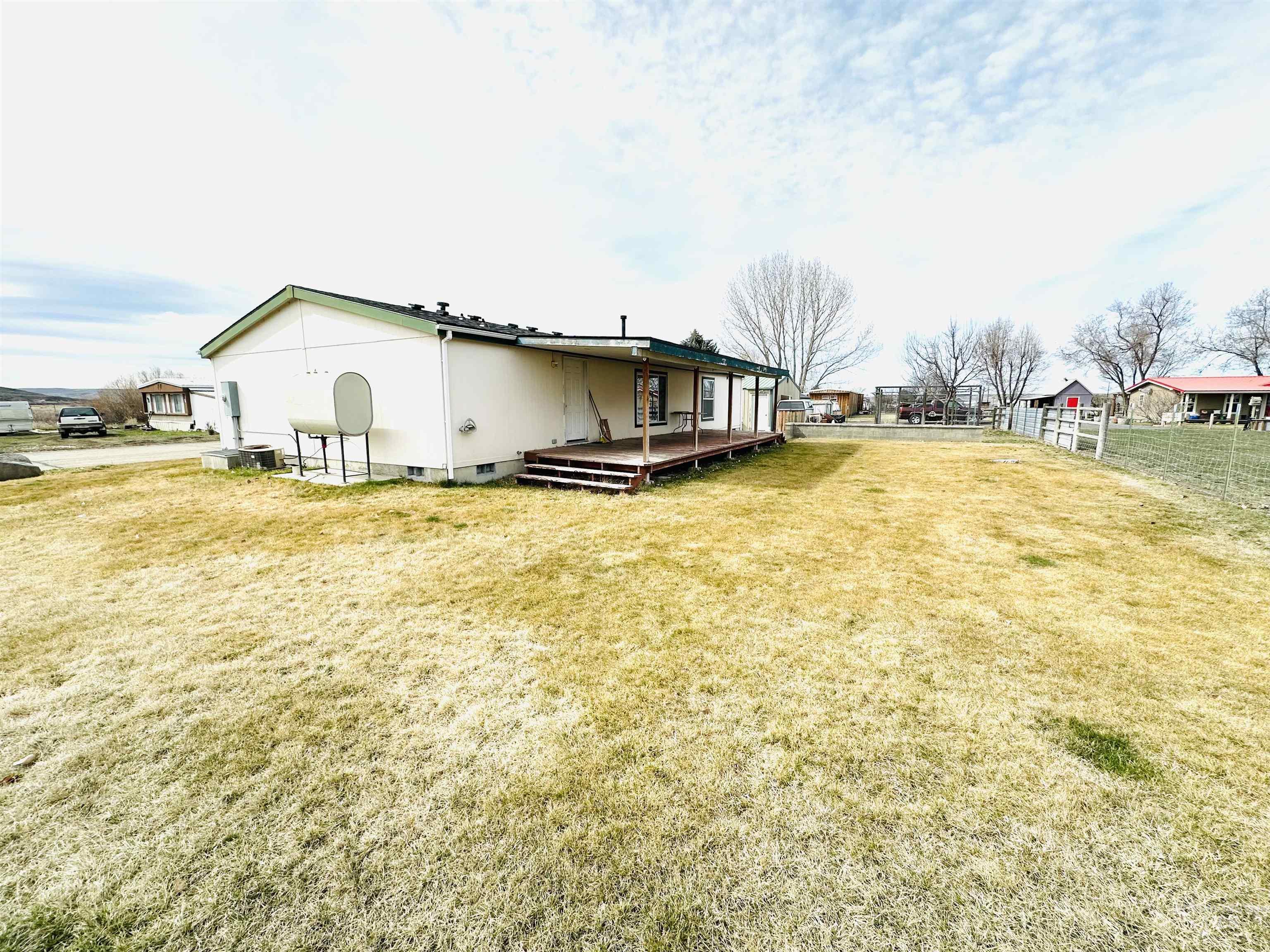 1304 Young Field Ave, Jordan Valley, Oregon 97910, 4 Bedrooms, 2 Bathrooms, Residential For Sale, Price $189,900,MLS 98978471