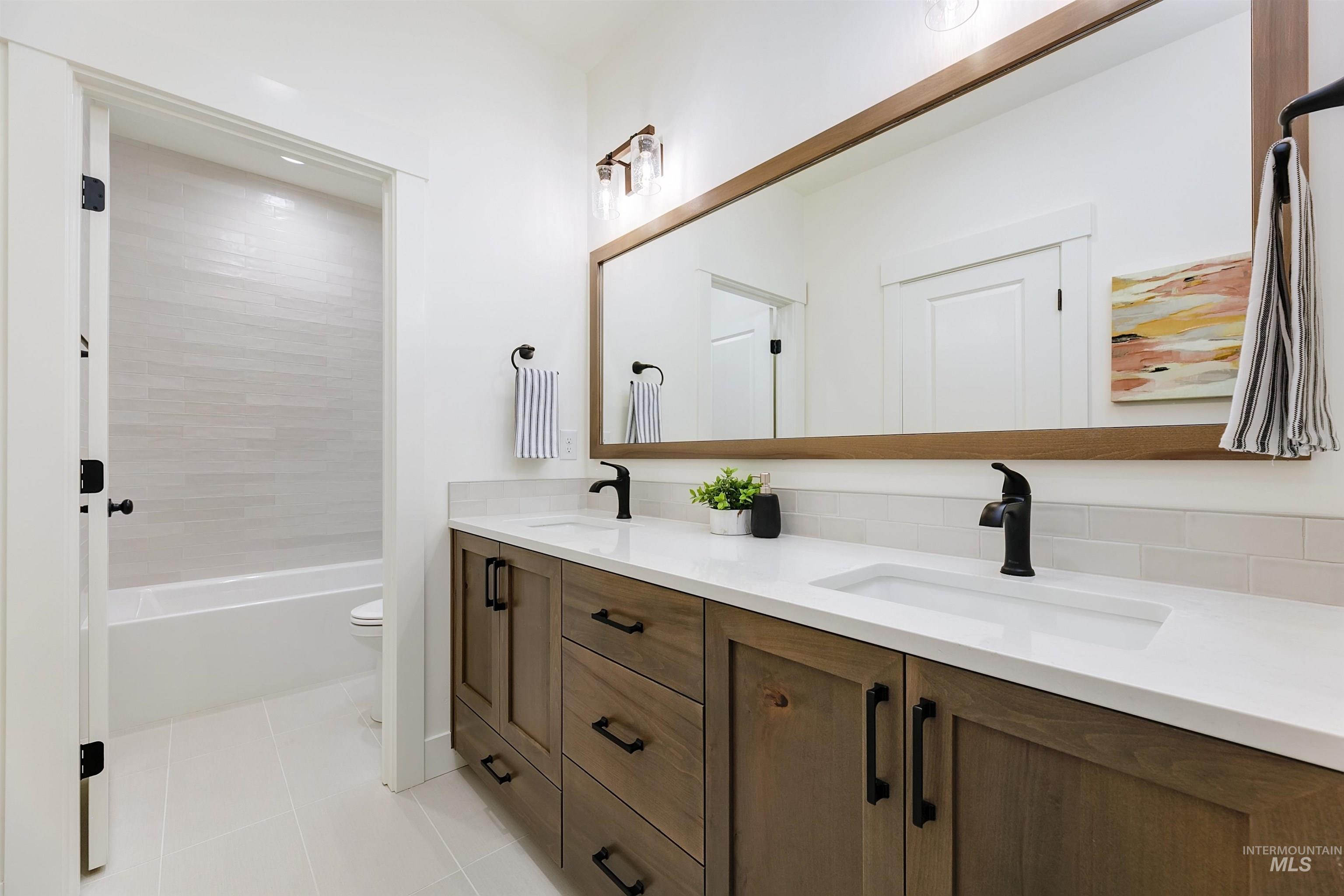 12551 S Lenora Pl., Nampa, Idaho 83686, 4 Bedrooms, 3.5 Bathrooms, Residential For Sale, Price $770,113, 98978472